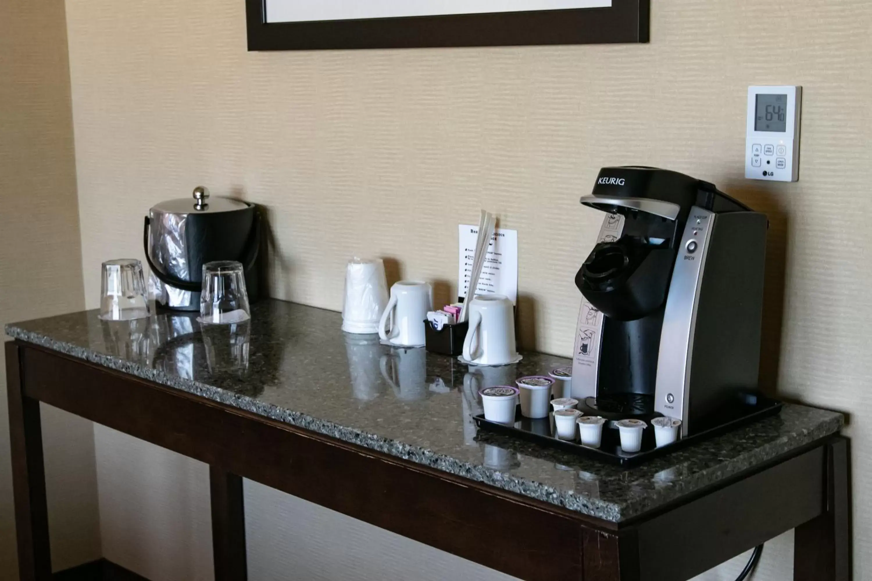 Coffee/Tea Facilities in Swinomish Casino & Lodge