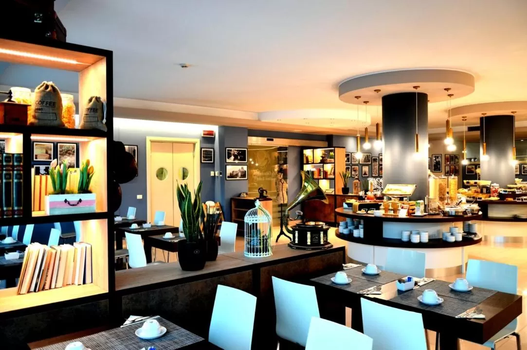 Restaurant/places to eat in Best Western Plus Soave Hotel