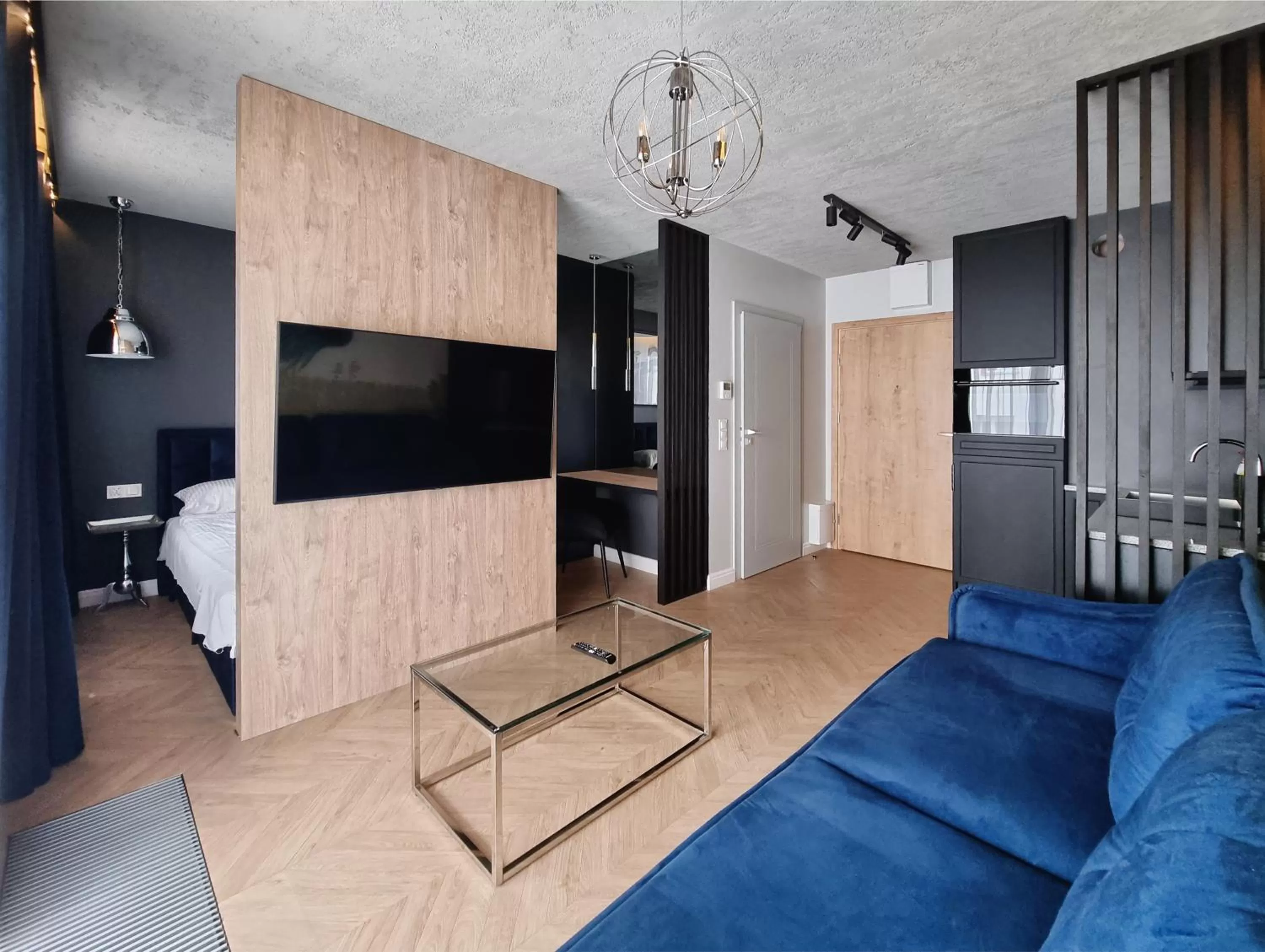 TV and multimedia in Silesia Aparthotel