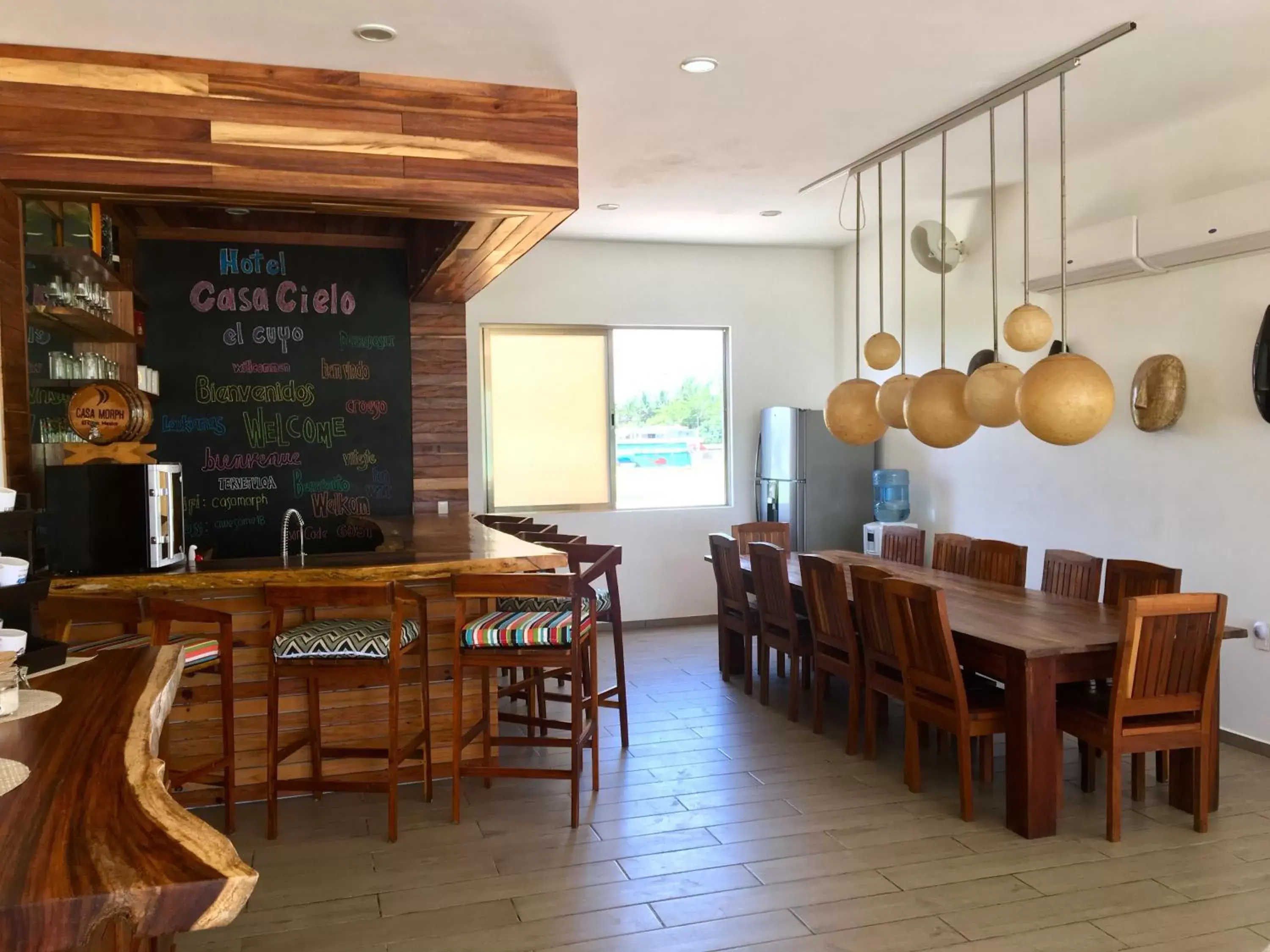 Restaurant/Places to Eat in Hotel La Casa Cielo