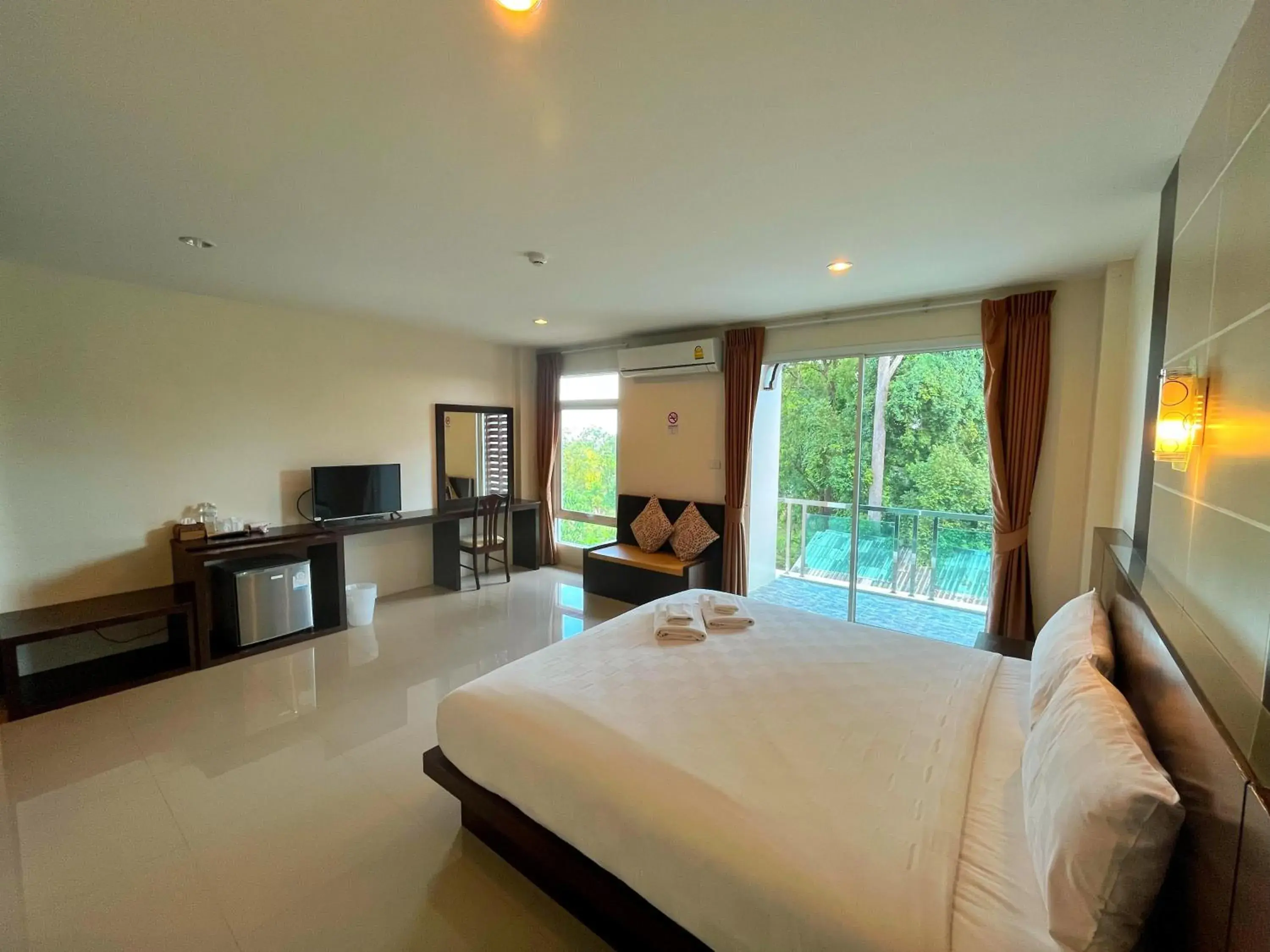 Peak Boutique City Hotel Krabi