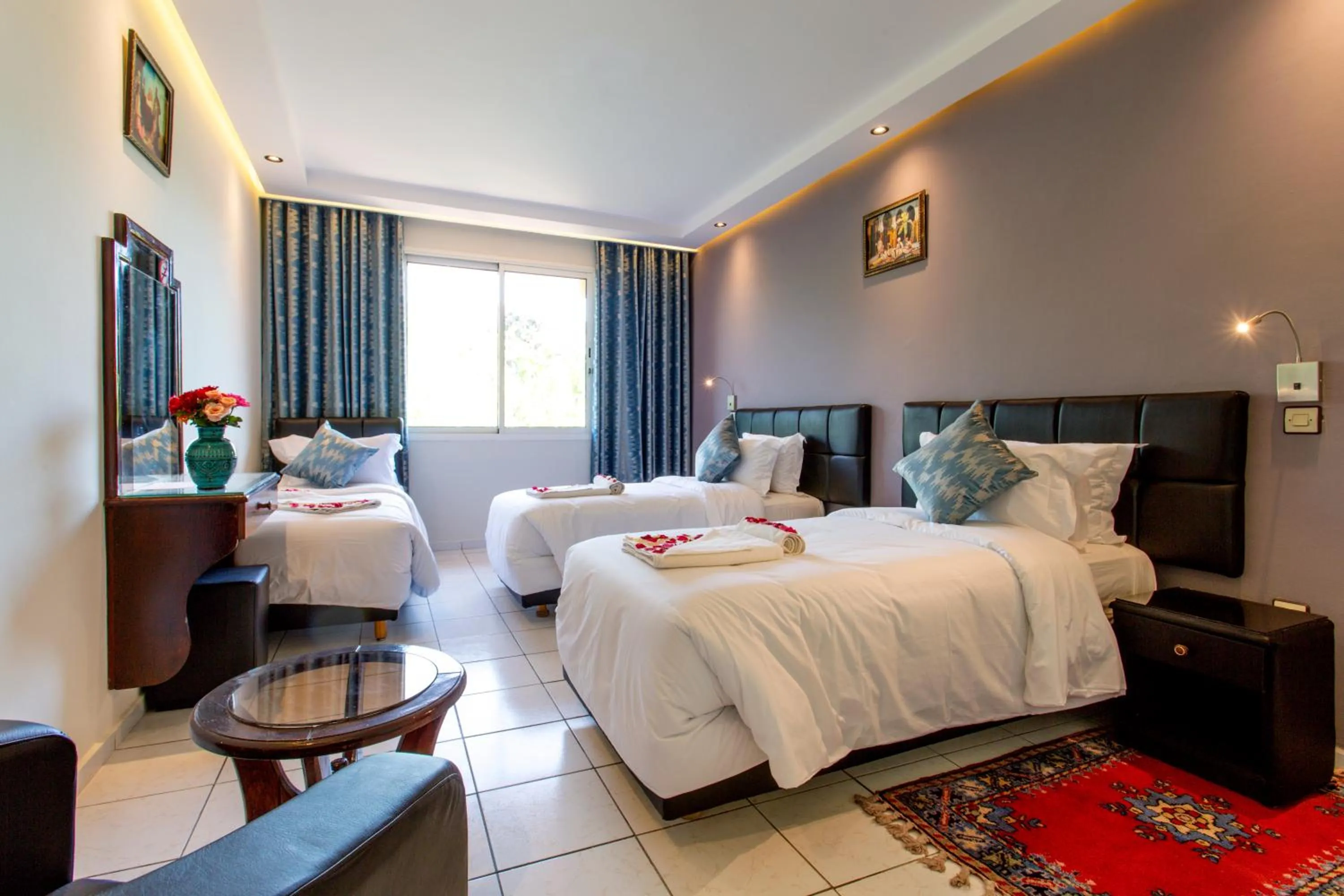 Bedroom, Bed in Hotel Akabar