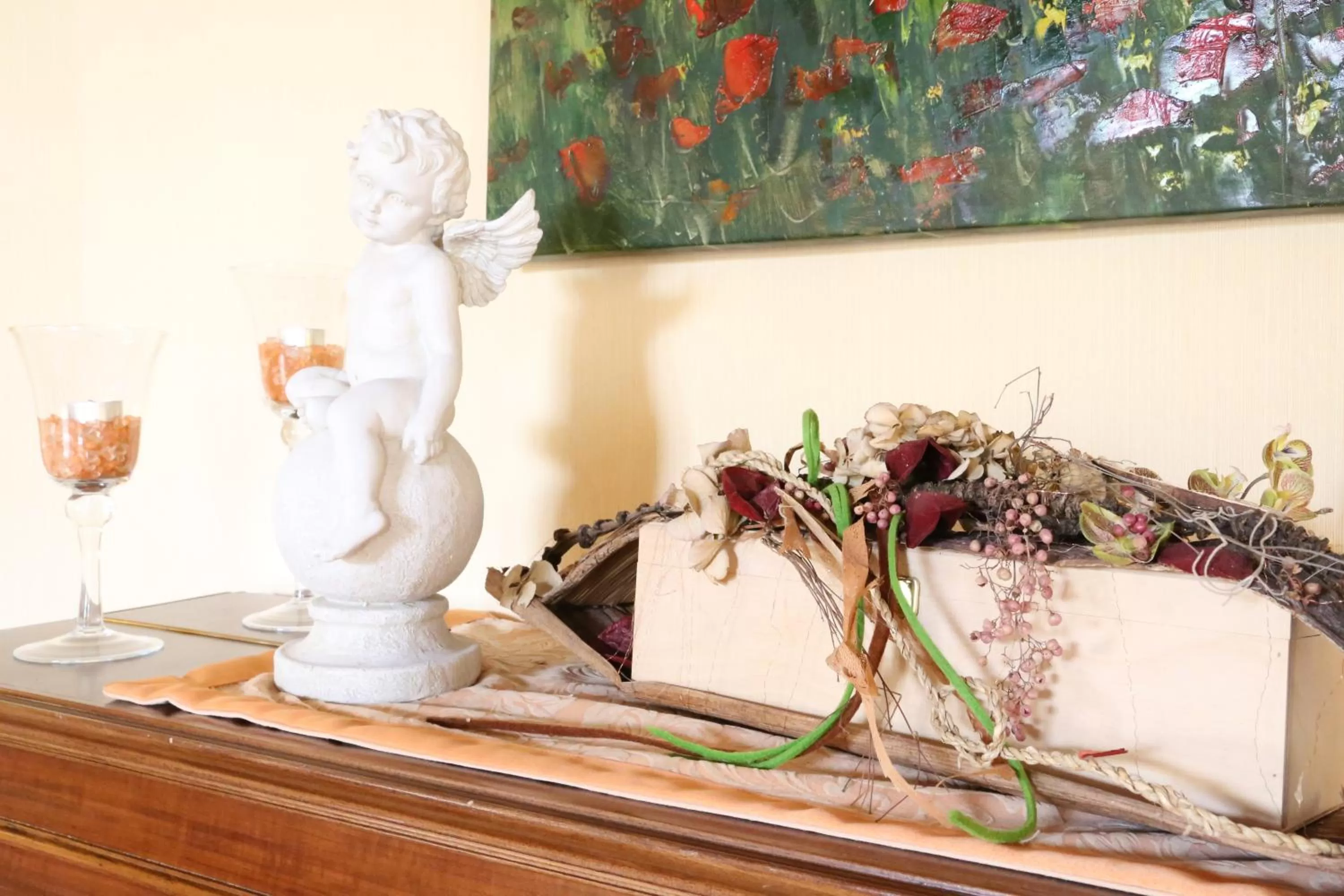 Decorative detail in In Piazza