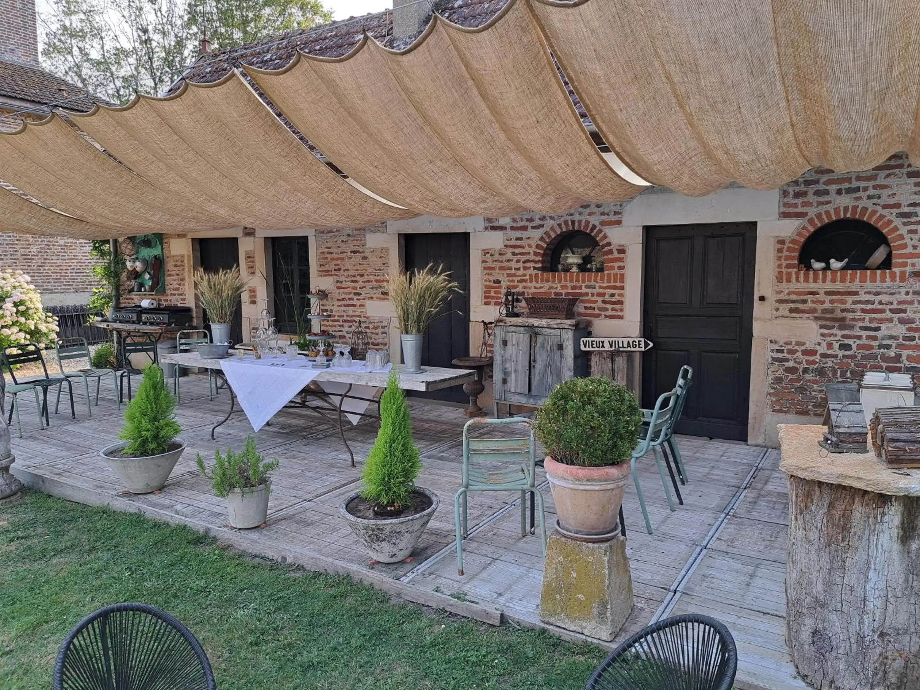 Patio in chambre d'hôtes Madame