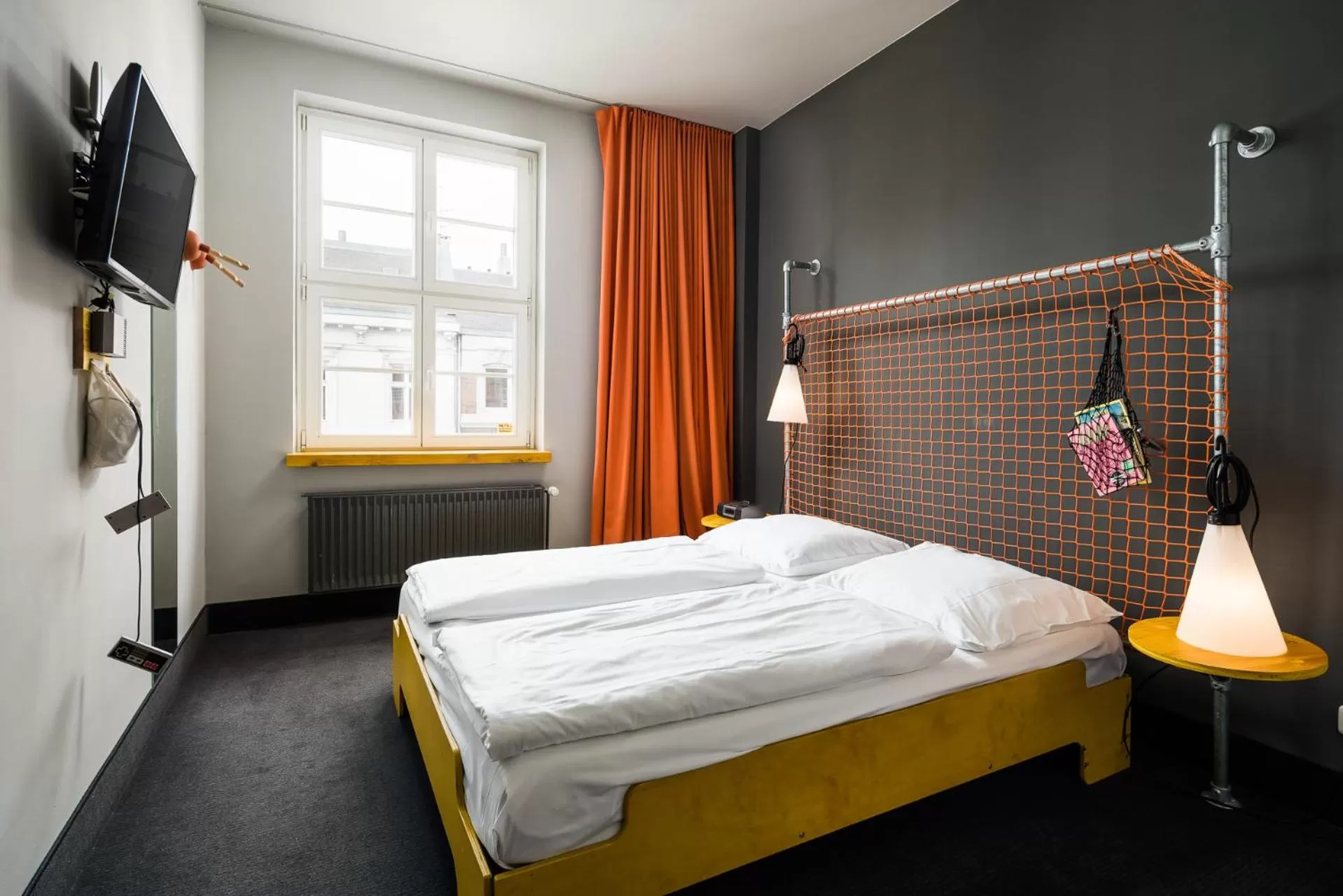 Deluxe Double Room in Superbude Hamburg St Pauli