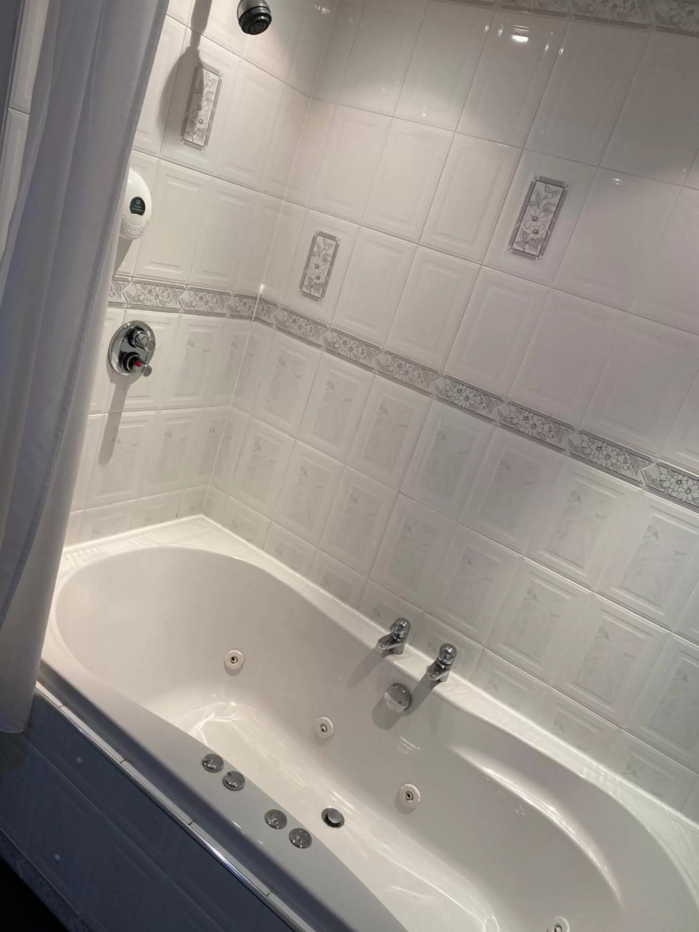 Bed in Bessemer Hotel