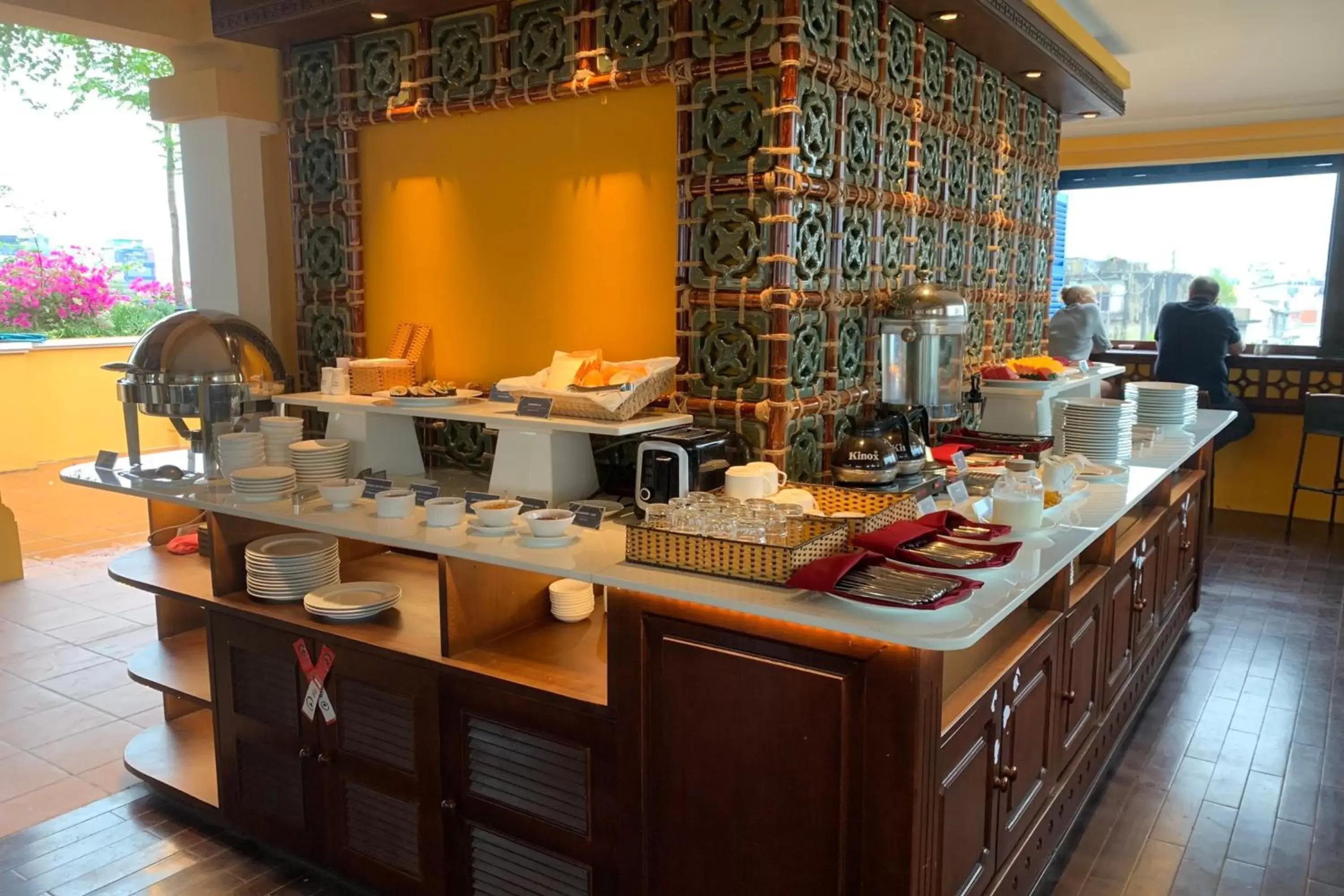 Restaurant/places to eat, Kitchen/Kitchenette in Duc Vuong Saigon Hotel - Bui Vien