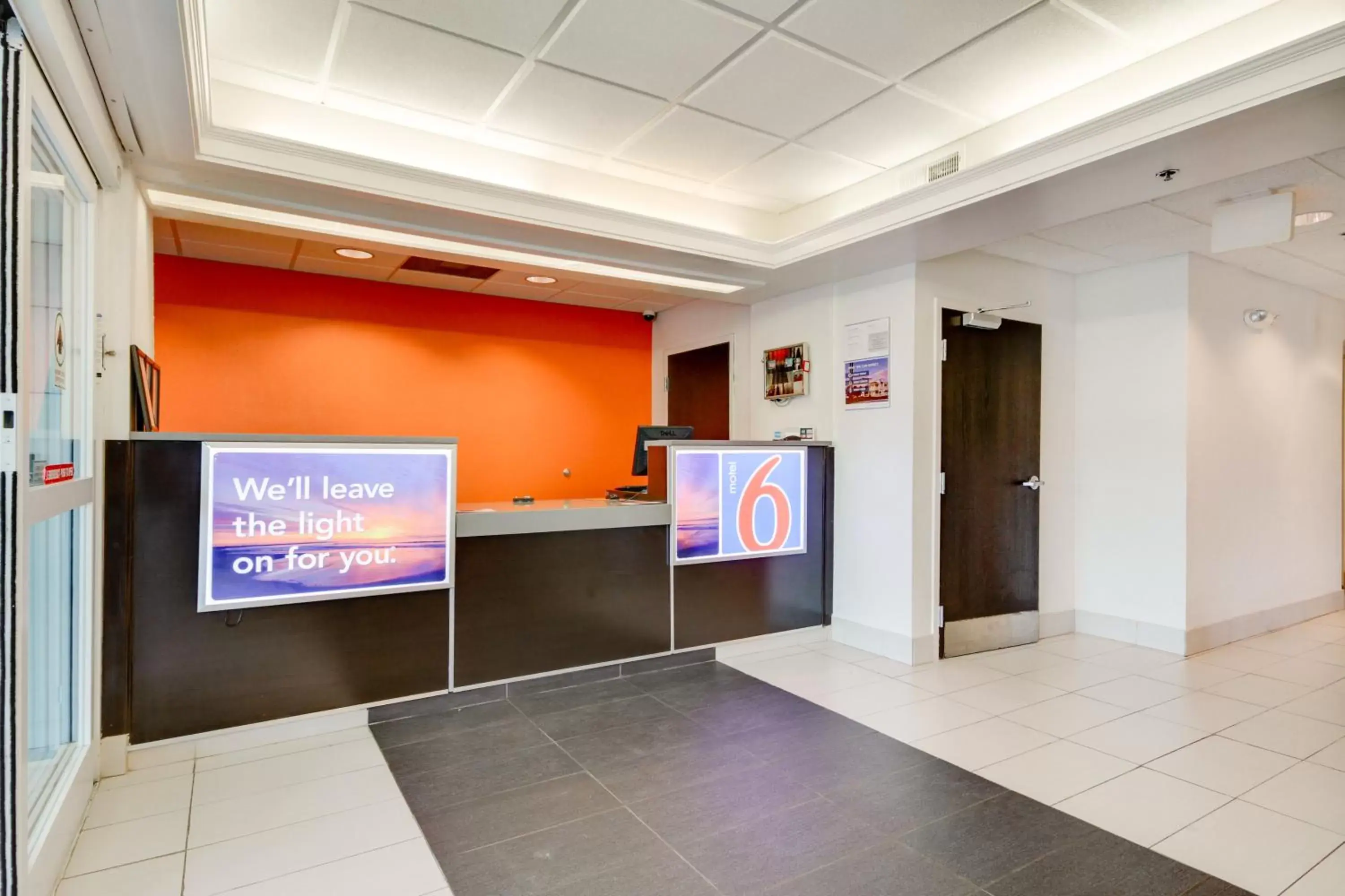 Lobby or reception in Motel 6-Montgomery, AL - Airport