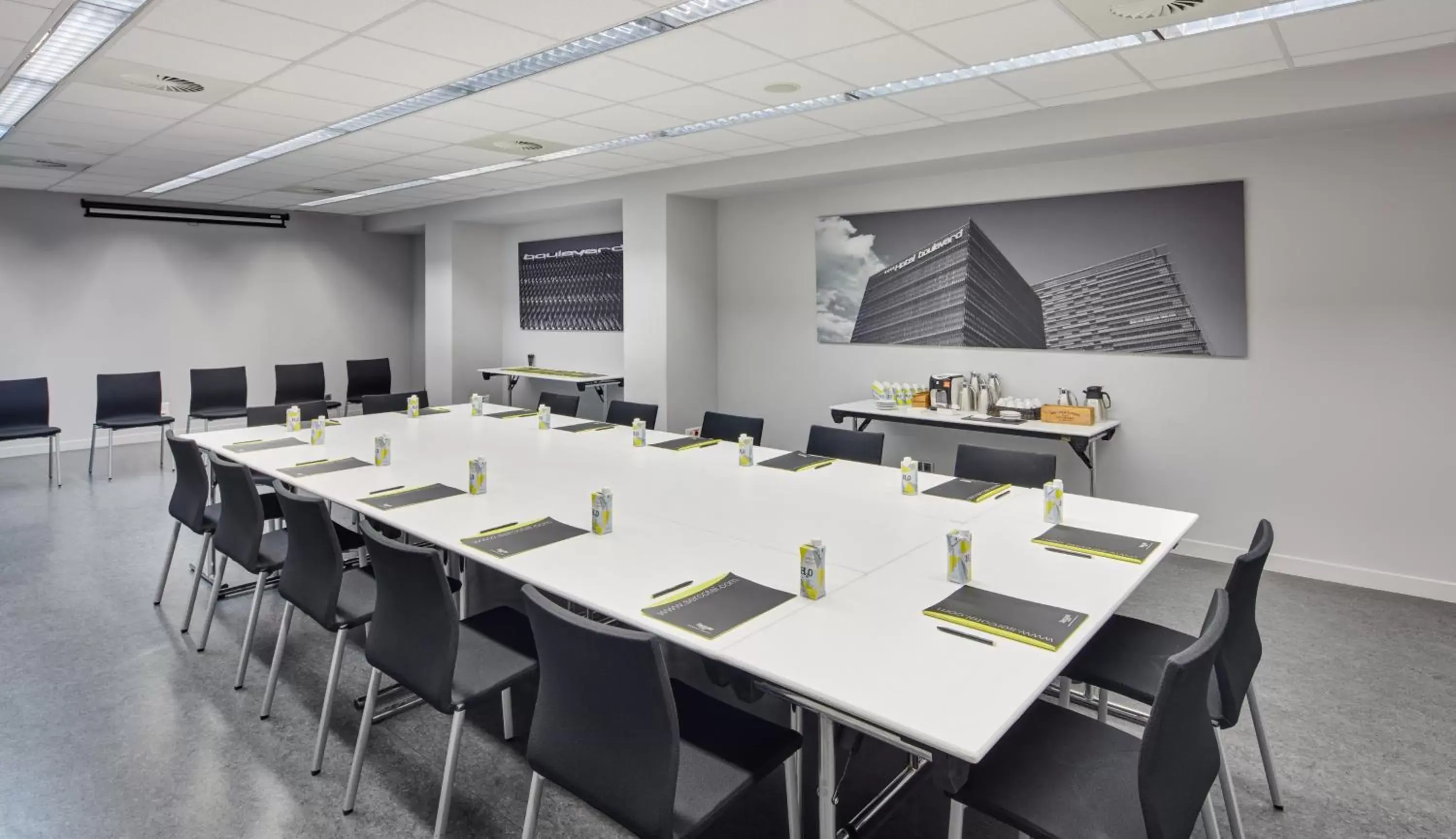 Meeting/conference room in Sercotel Boulevard Vitoria-Gasteiz