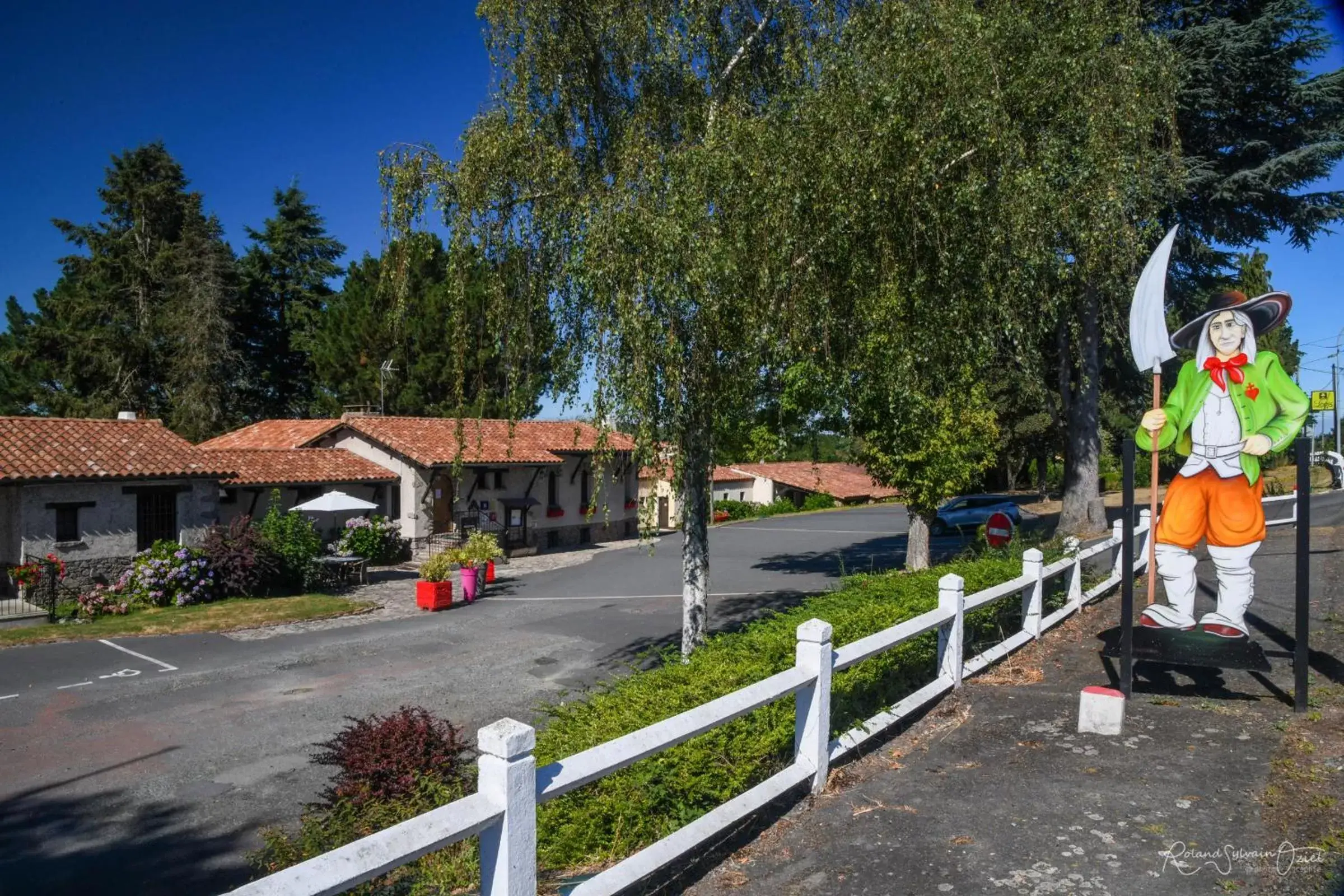 Street view in La Chaumière