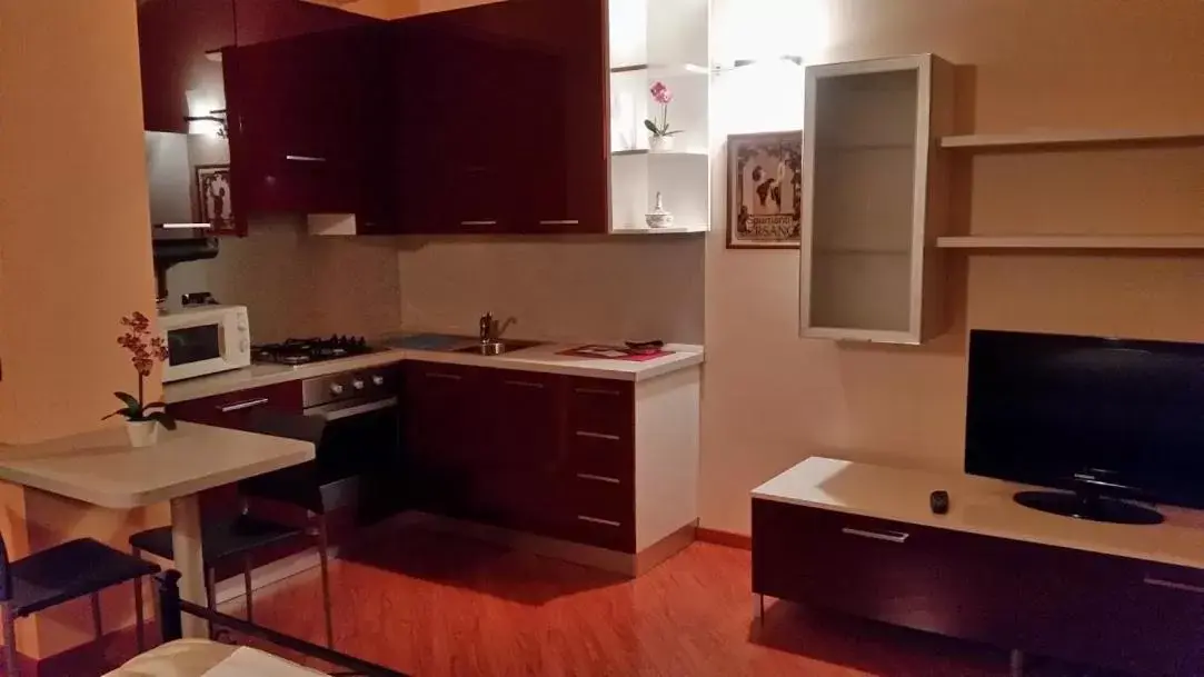 Kitchen or kitchenette, Kitchen/Kitchenette in La Marina Resort