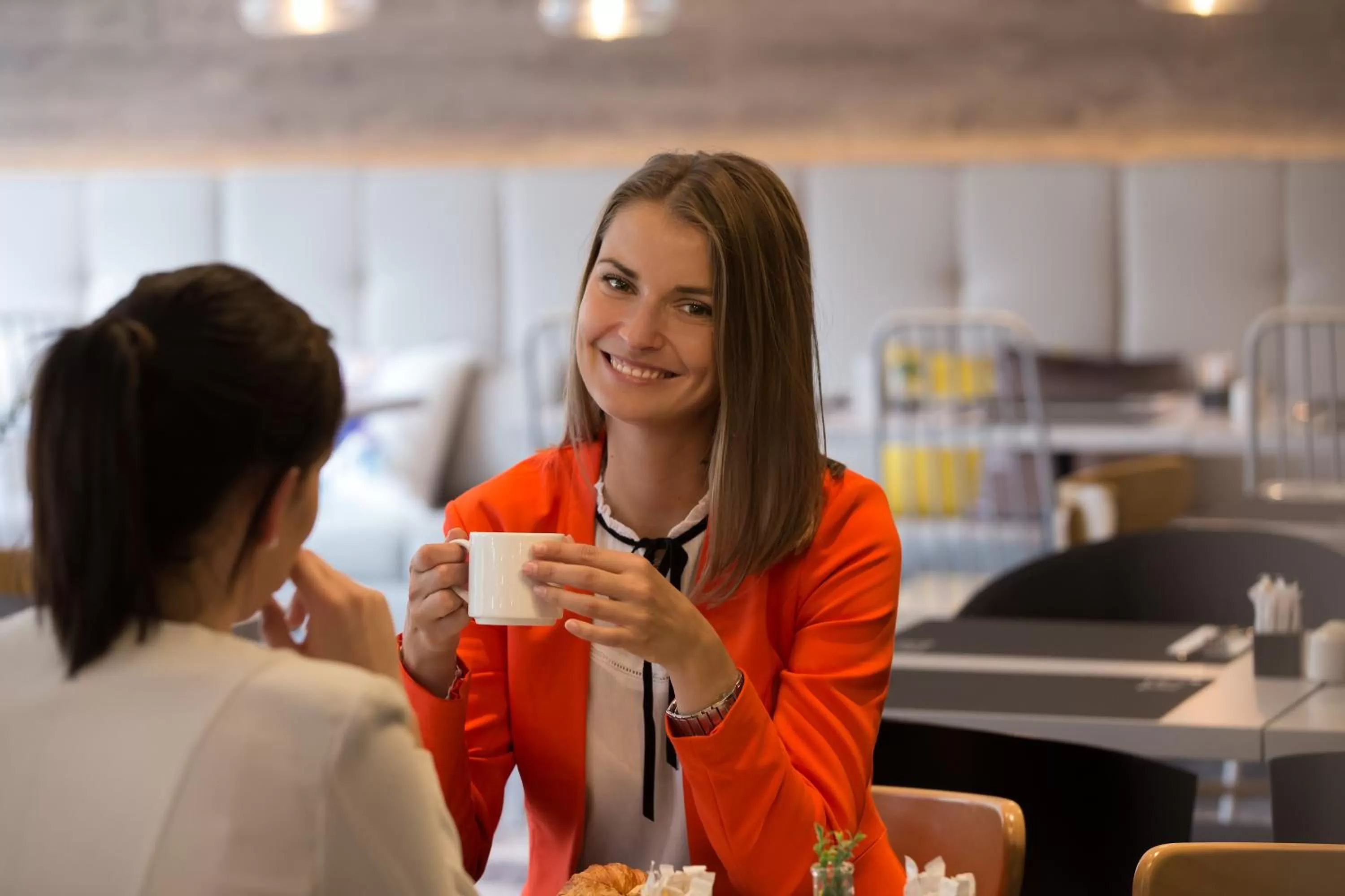 Lounge or bar in Novotel Wrocław Centrum