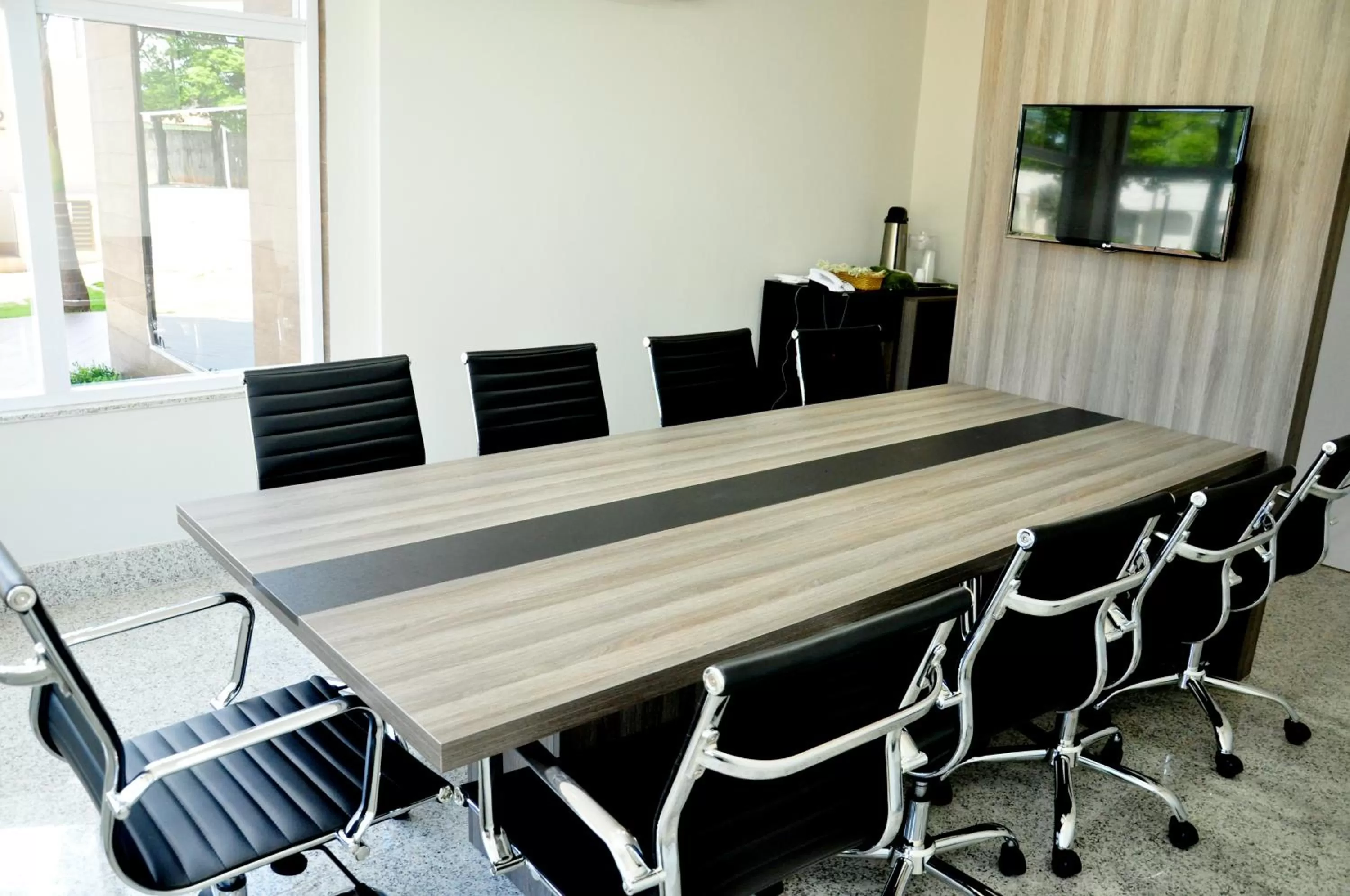 Business facilities in Hotel Mohave