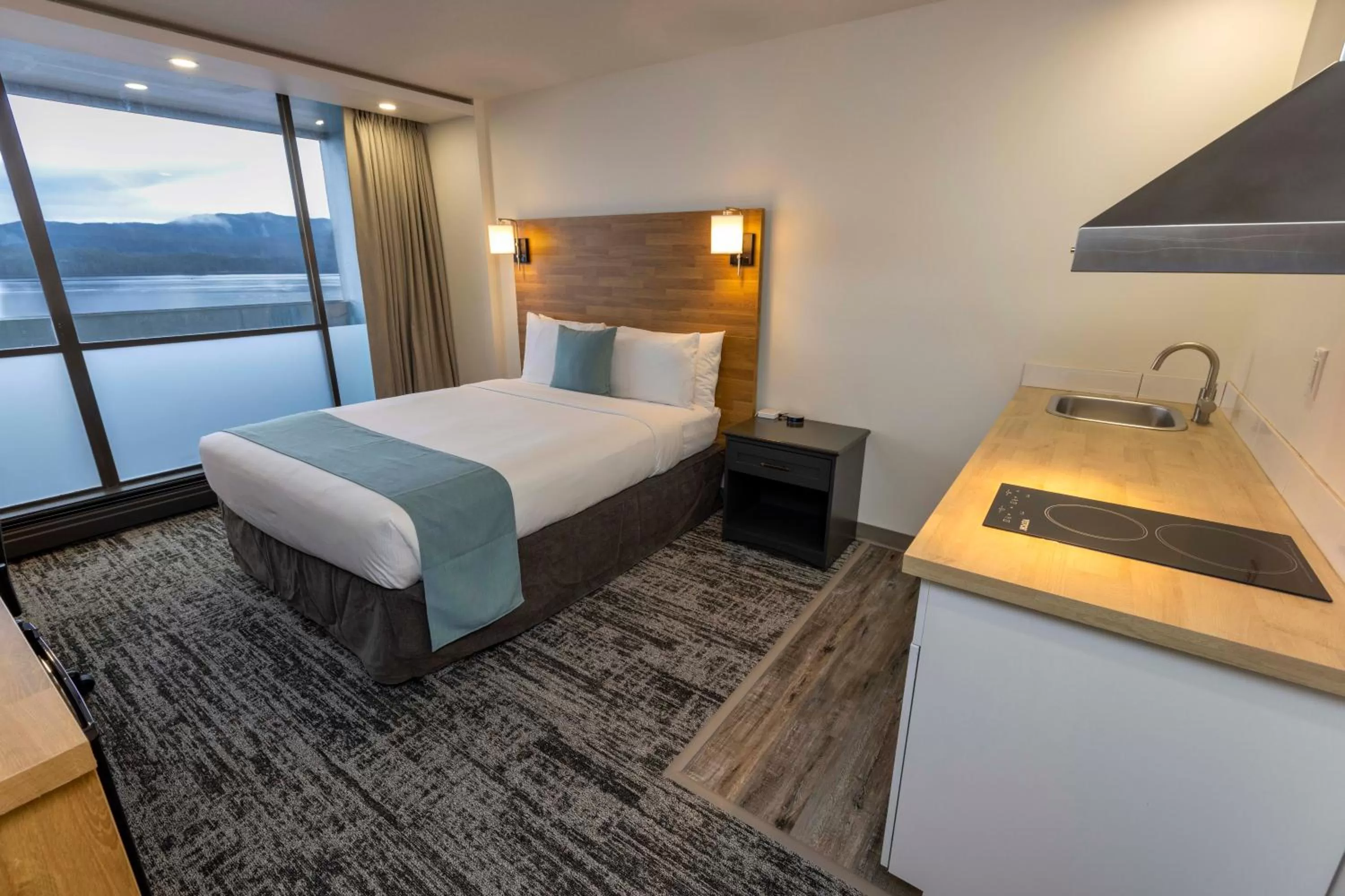 Bed in Highliner Hotel