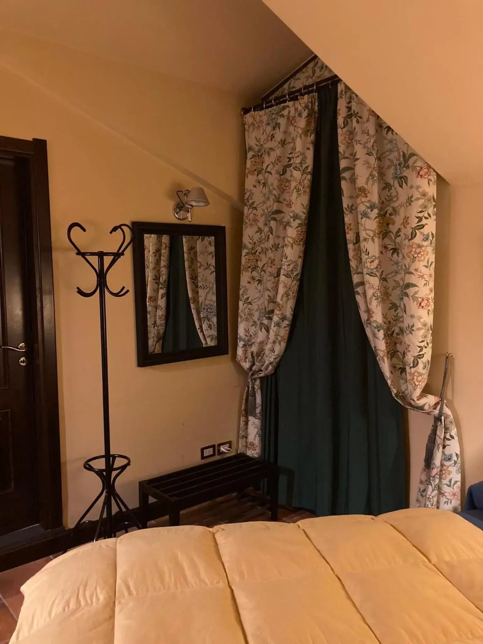 Bedroom, Bed in B&B MontAlbano