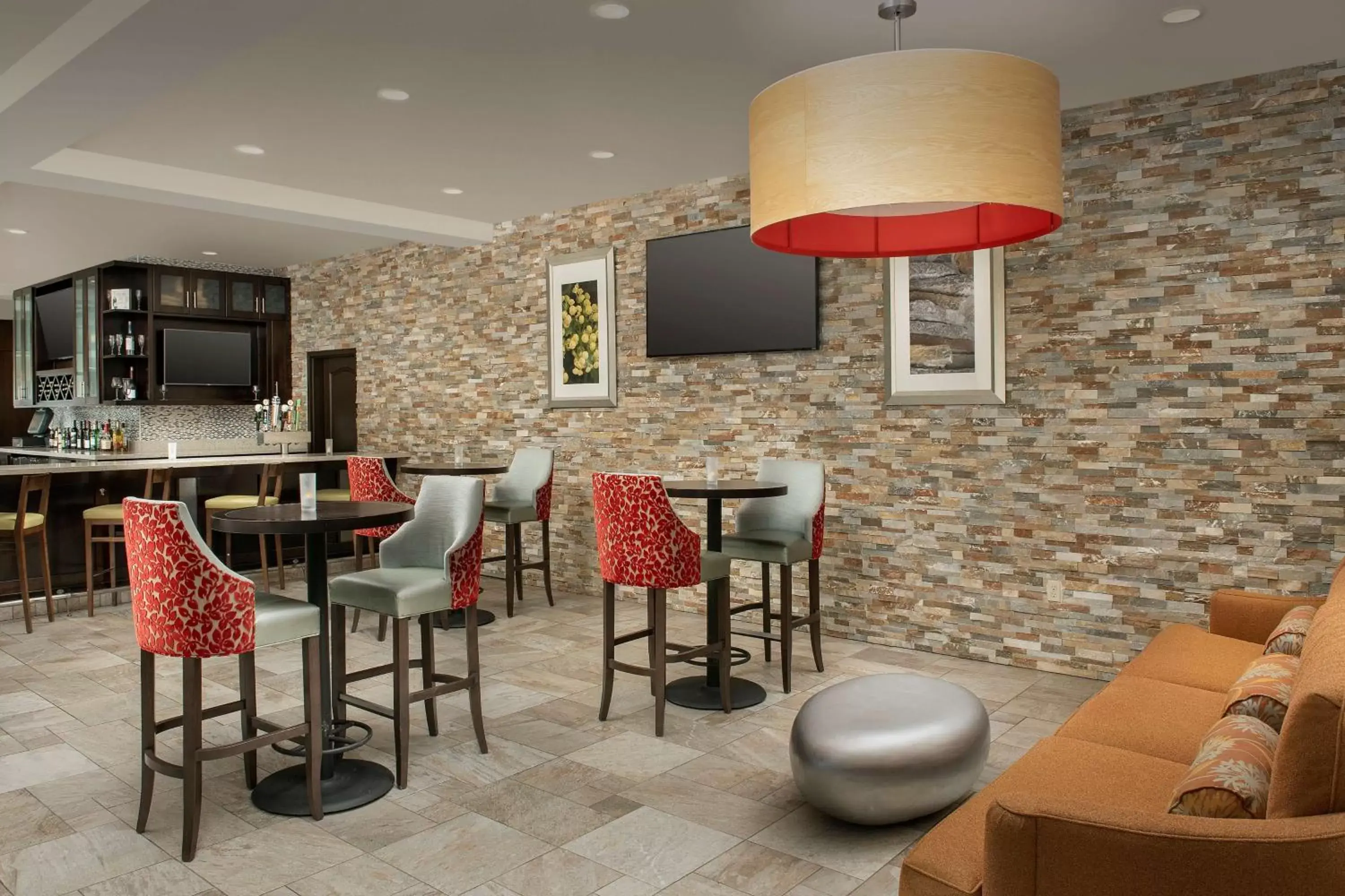 Lounge or bar, Lounge/Bar in Hilton Garden Inn Gallup