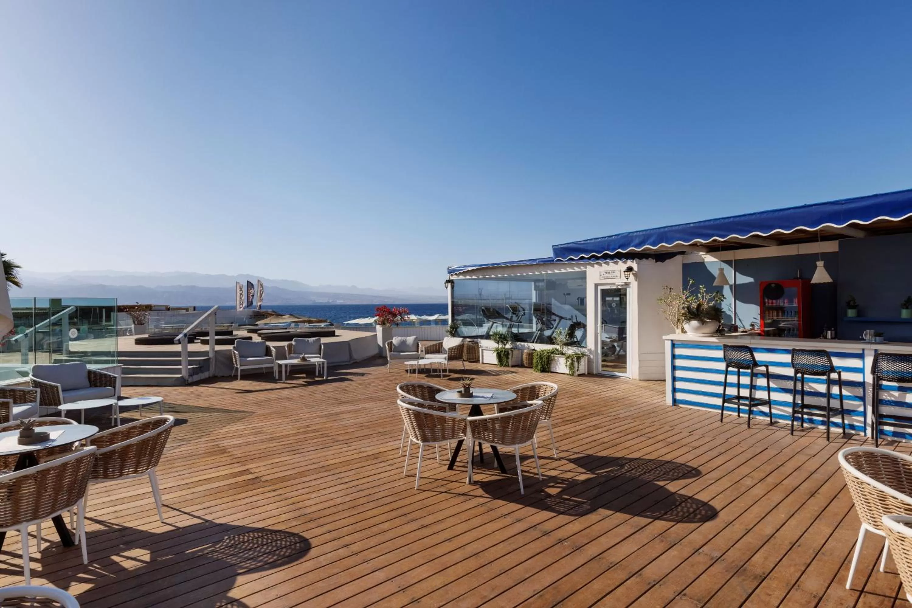 Restaurant/places to eat in Herbert Samuel The Reef Eilat