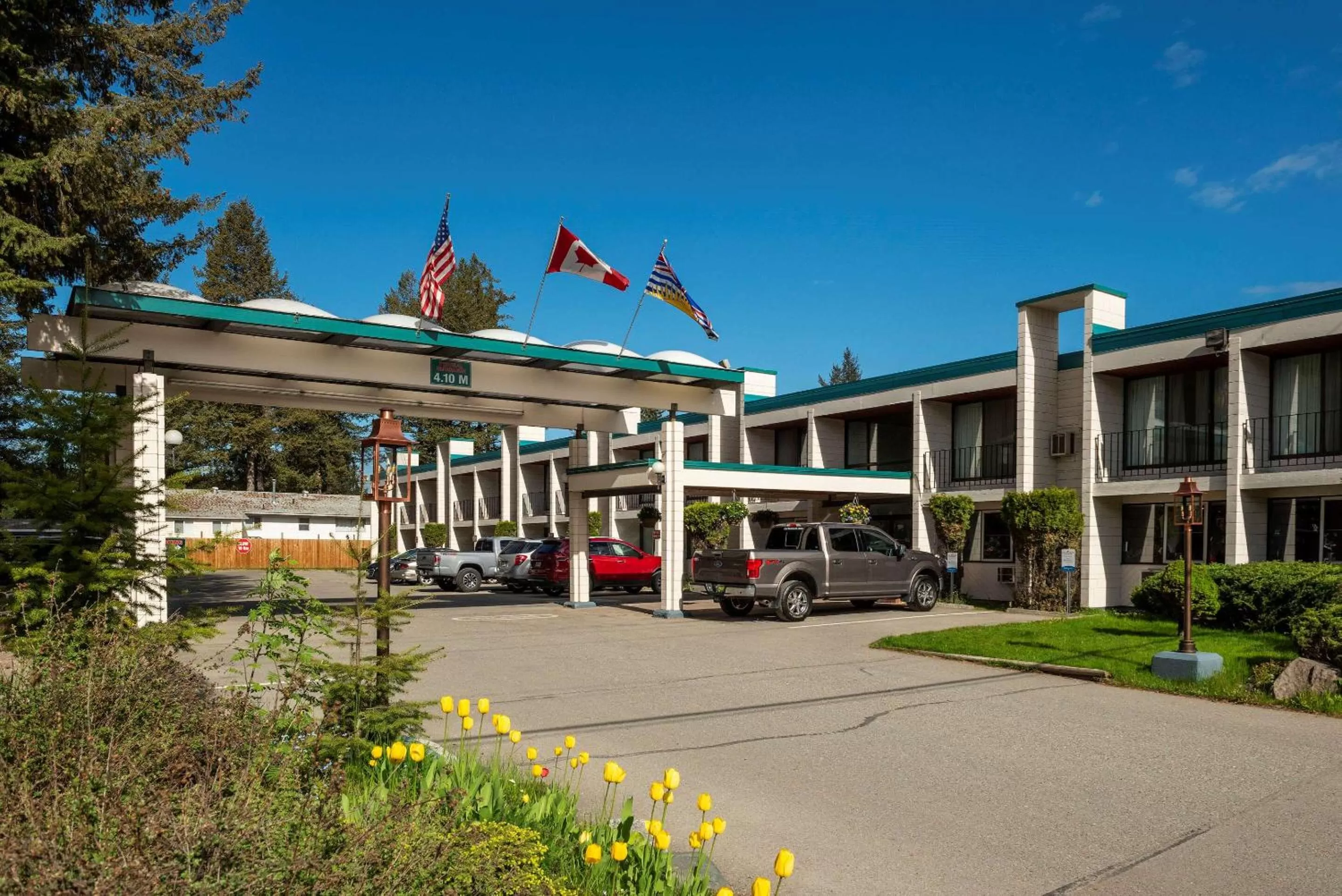Prestige Riverside Lodge Quesnel