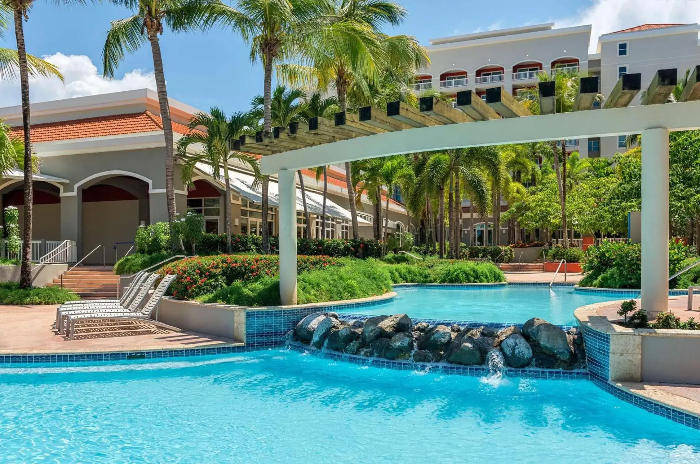 Pool view, Swimming Pool in Embassy Suites by Hilton Dorado del Mar Beach Resort