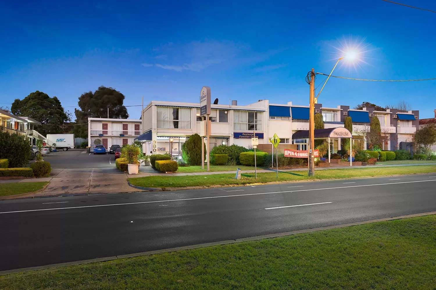 Street view in Alexander Motor Inn