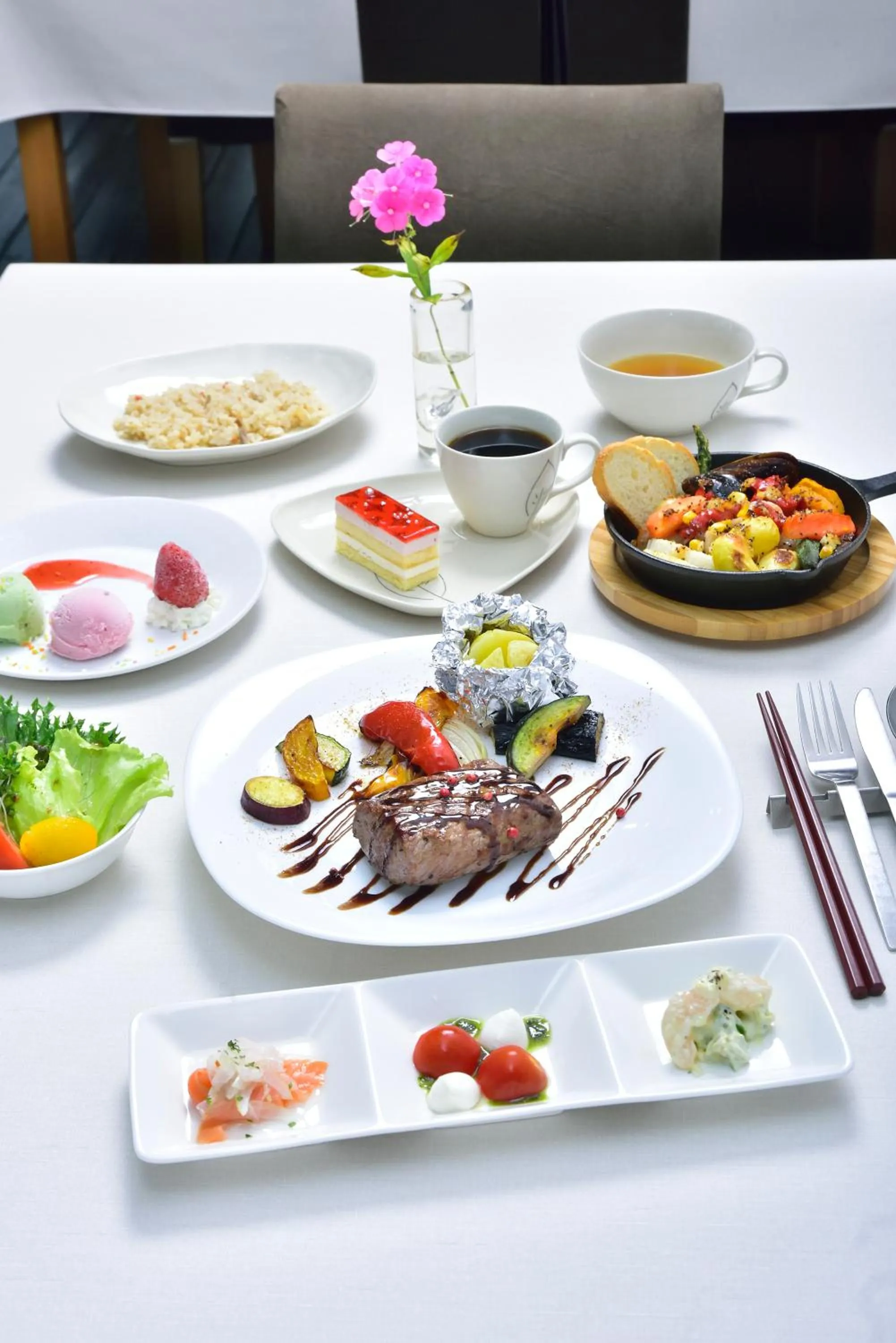 Food and drinks in Hotel Resort Inn Niseko