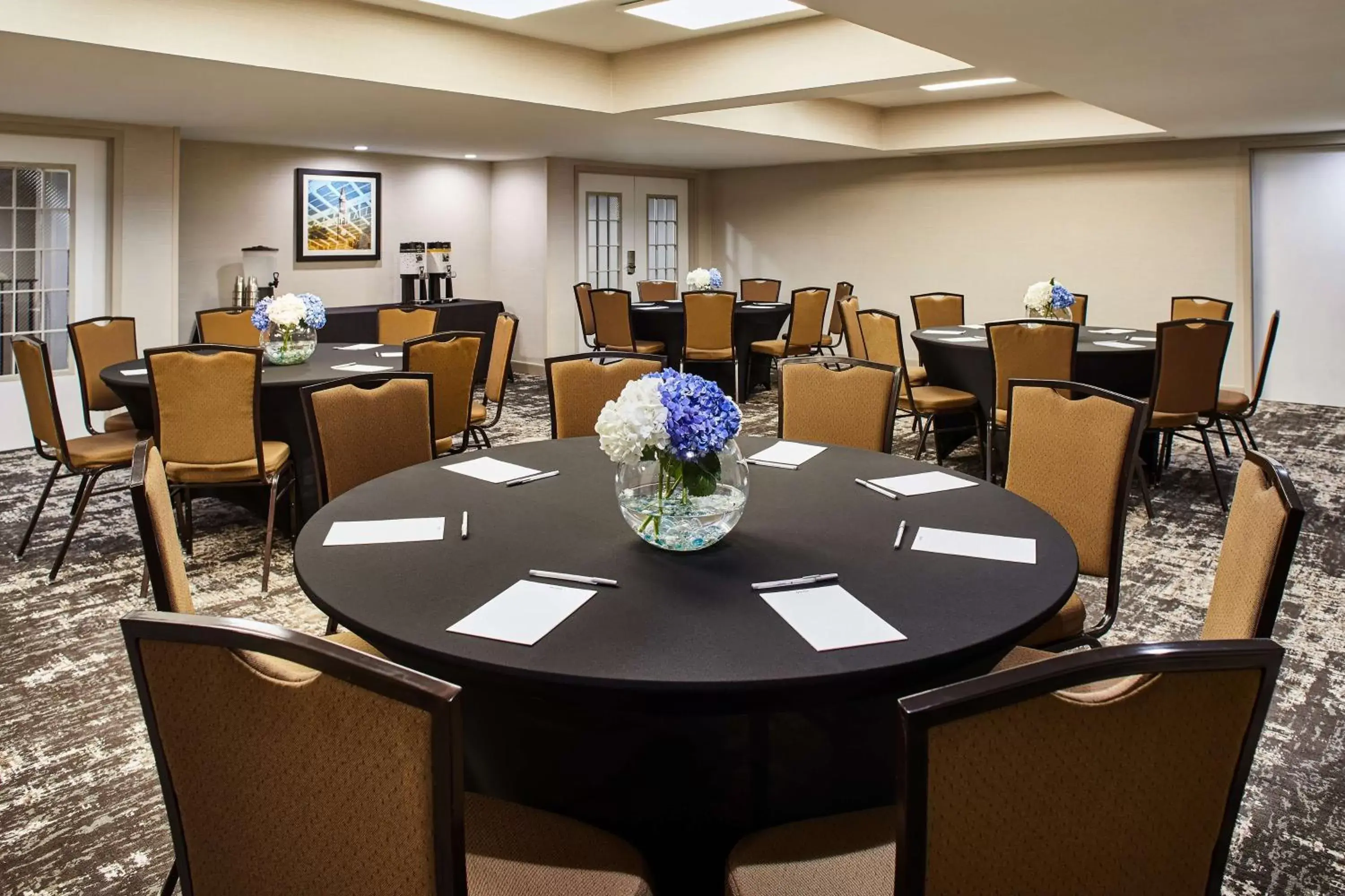 Meeting/conference room in Hampton Inn & Suites Chapel Hill/Durham