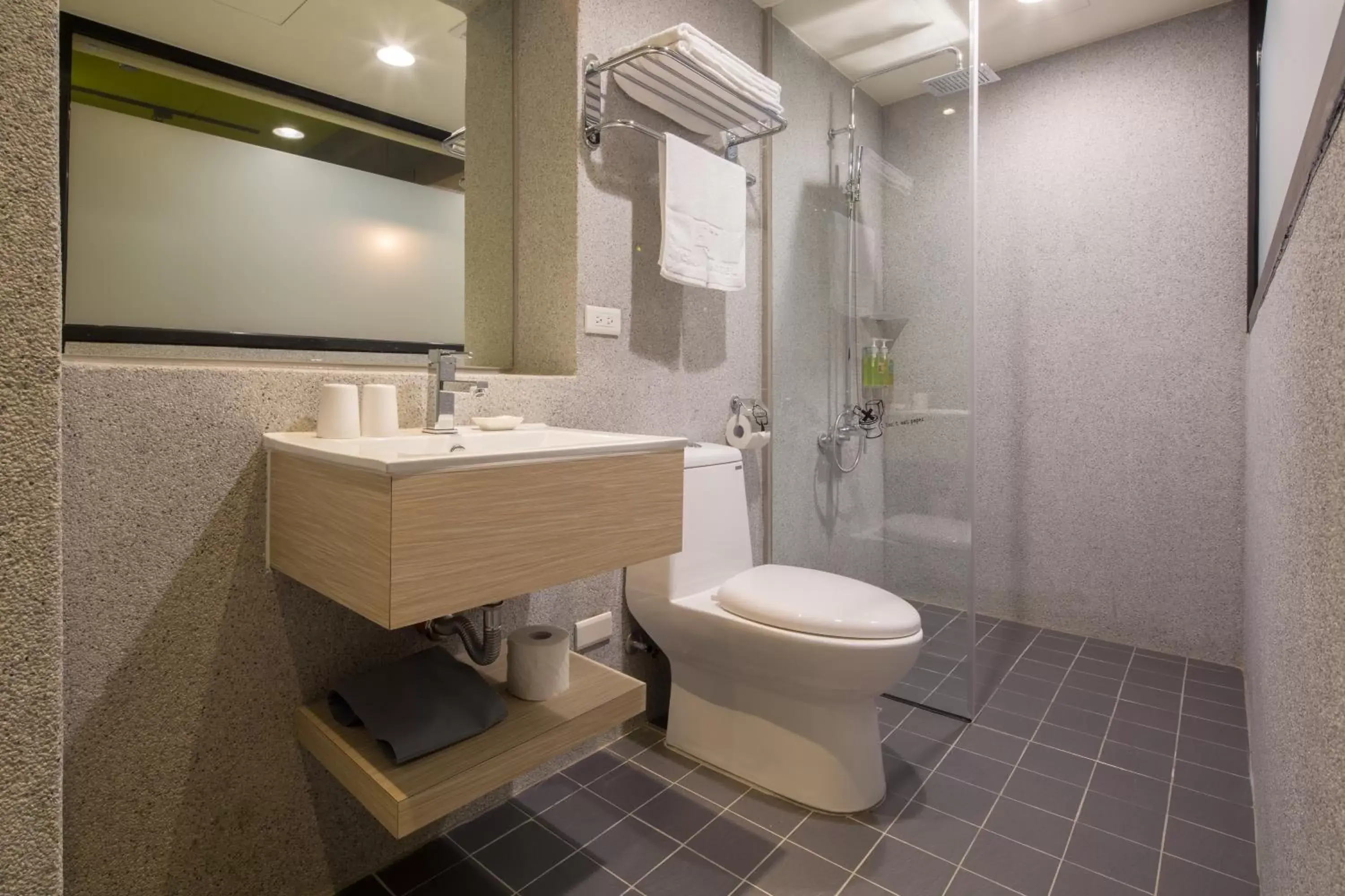 Bathroom in Cho Hotel