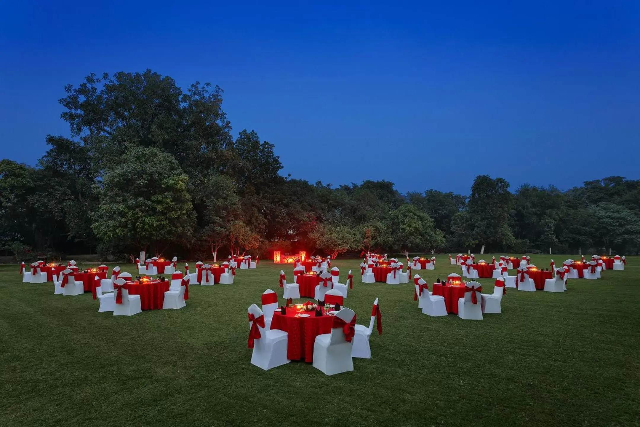 Garden, Banquet Facilities in Ramada Khajuraho