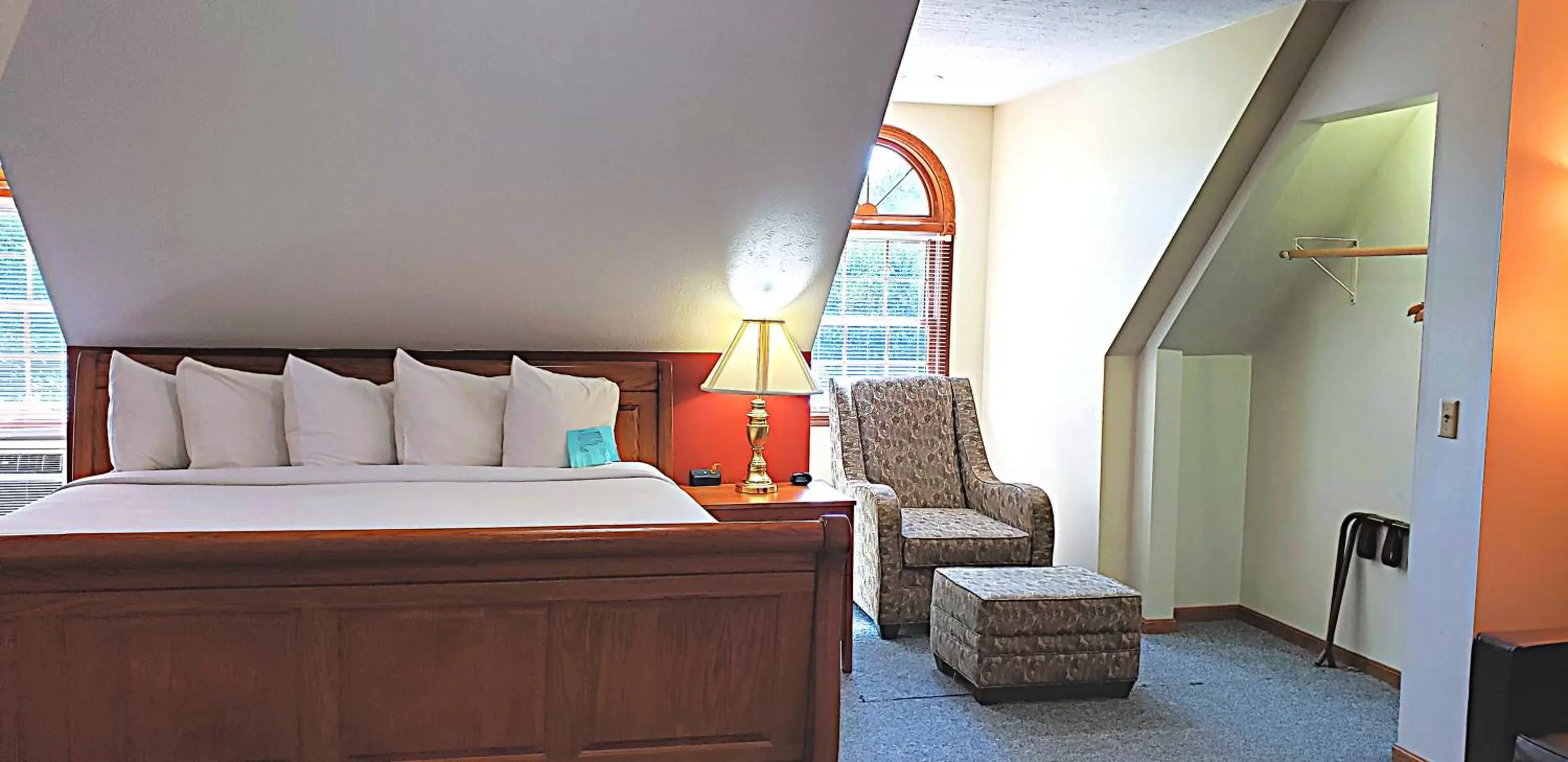 Off site, Bed in Berlin Heritage Inn Off site, Bed in Berlin Heritage Inn