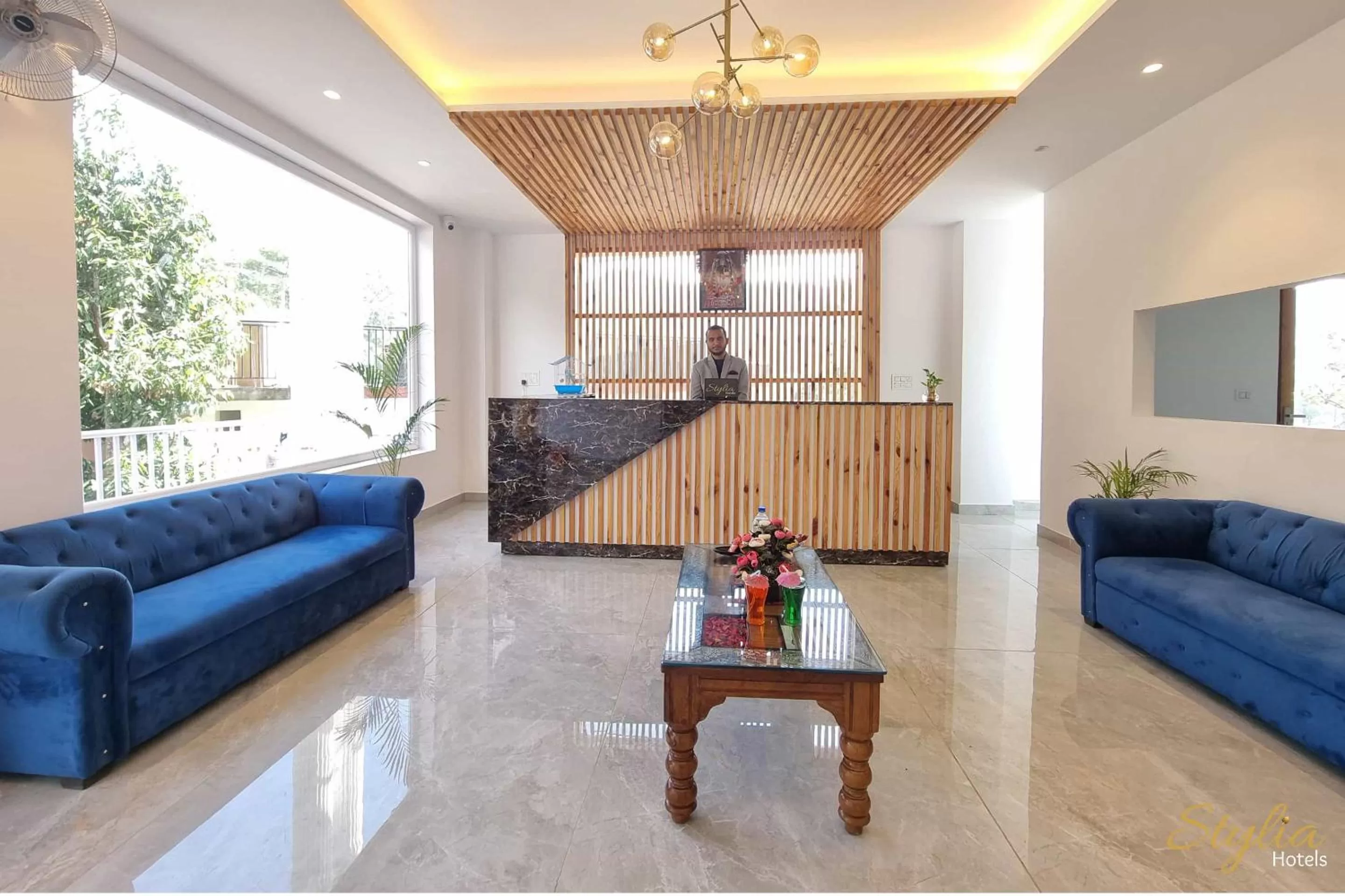 Lobby or reception, Seating Area in Moon Glade By Stylia Hotels