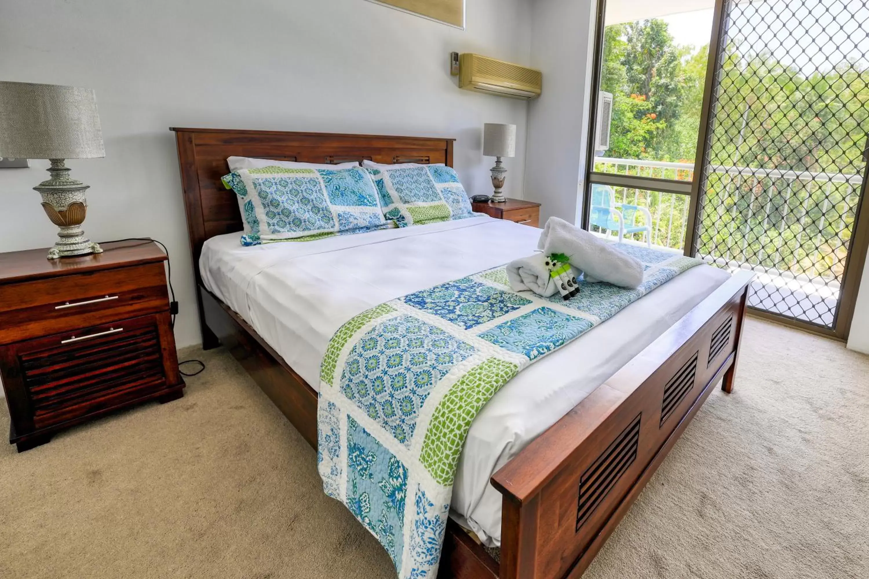 Bedroom, Bed in Argosy On The Beach