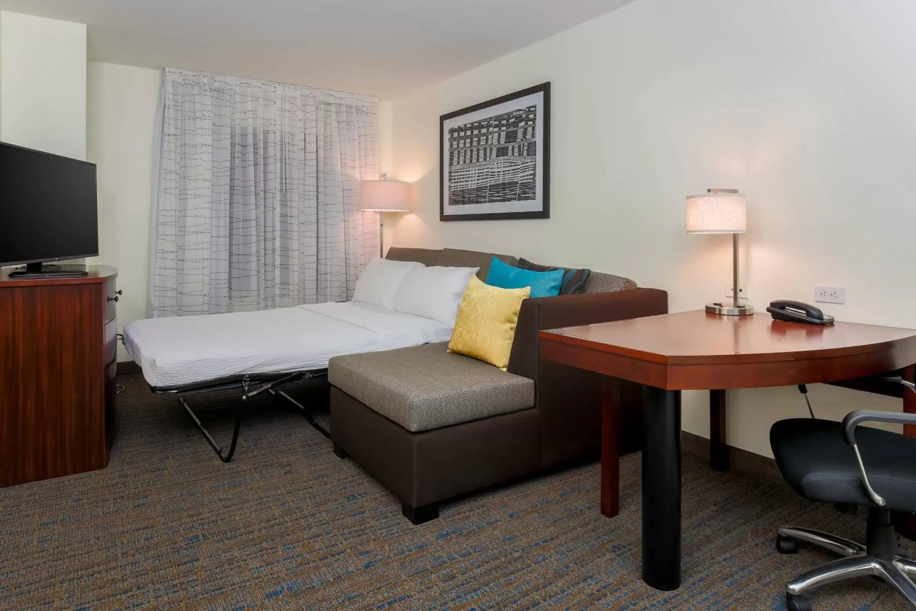 Bedroom, Bed in Residence Inn by Marriott Arlington South