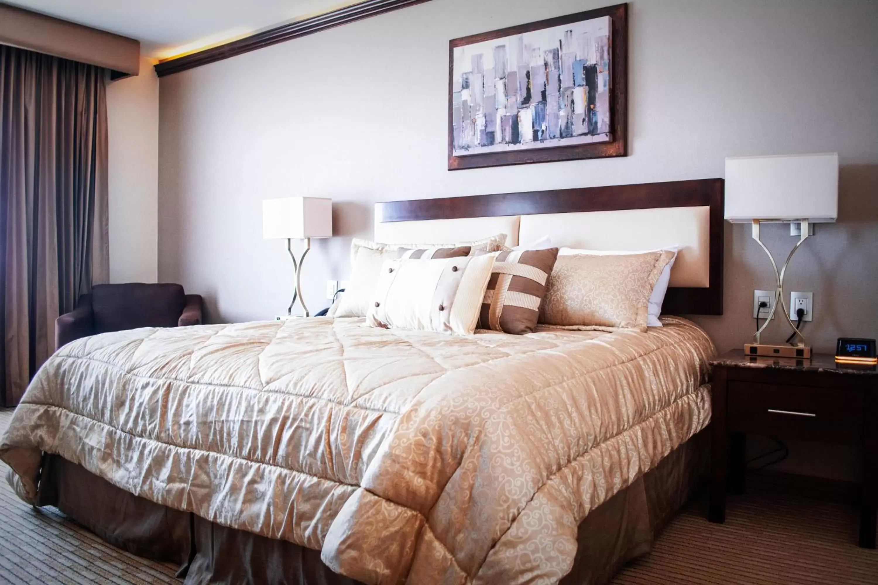 Bed in Wyndham Torreon Bed in Wyndham Torreon