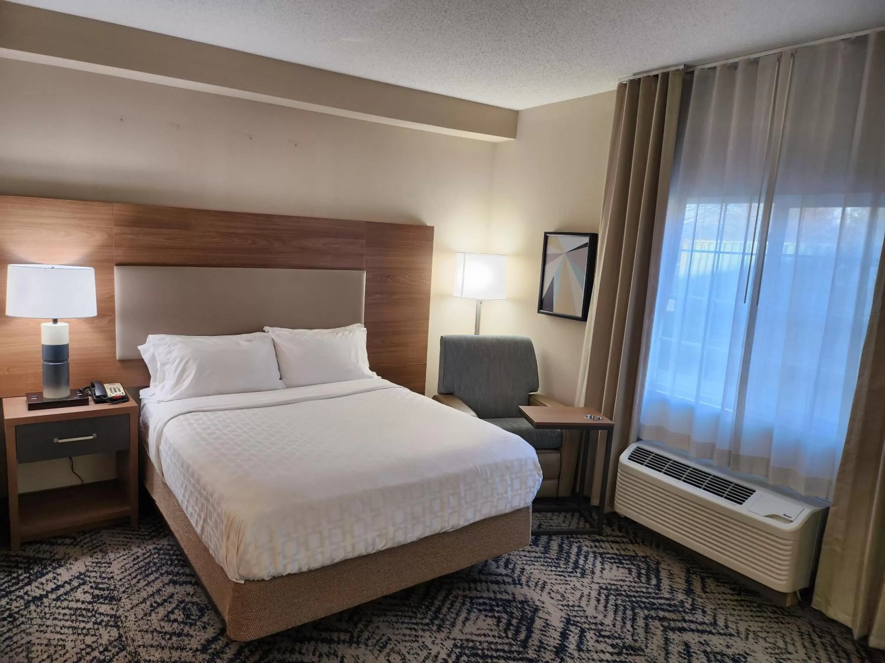 Photo of the whole room, Bed in Candlewood Suites Harrisburg I-81 Hershey Area by IHG