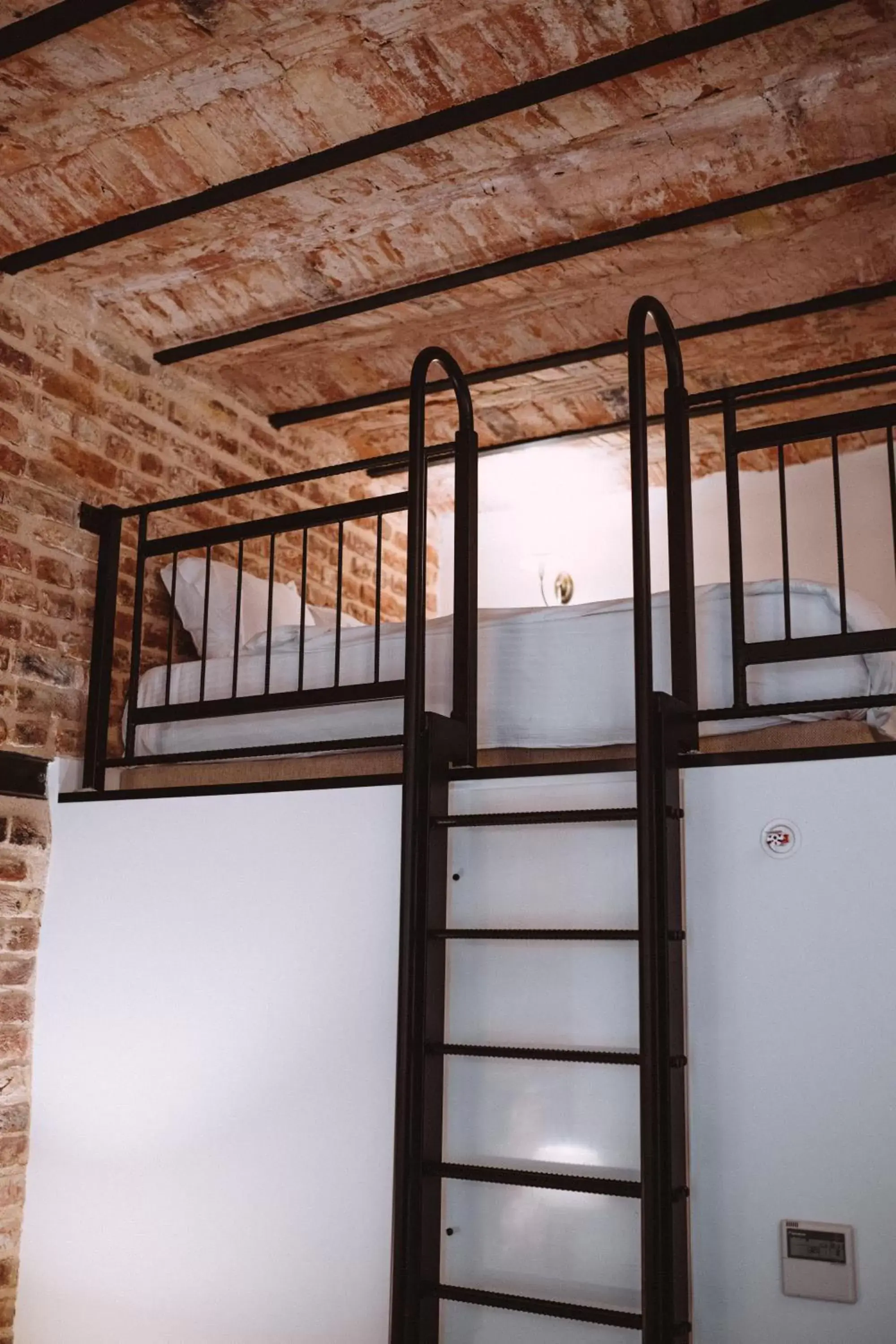Bed, Bunk Bed in Mest Hotel Istanbul Sirkeci
