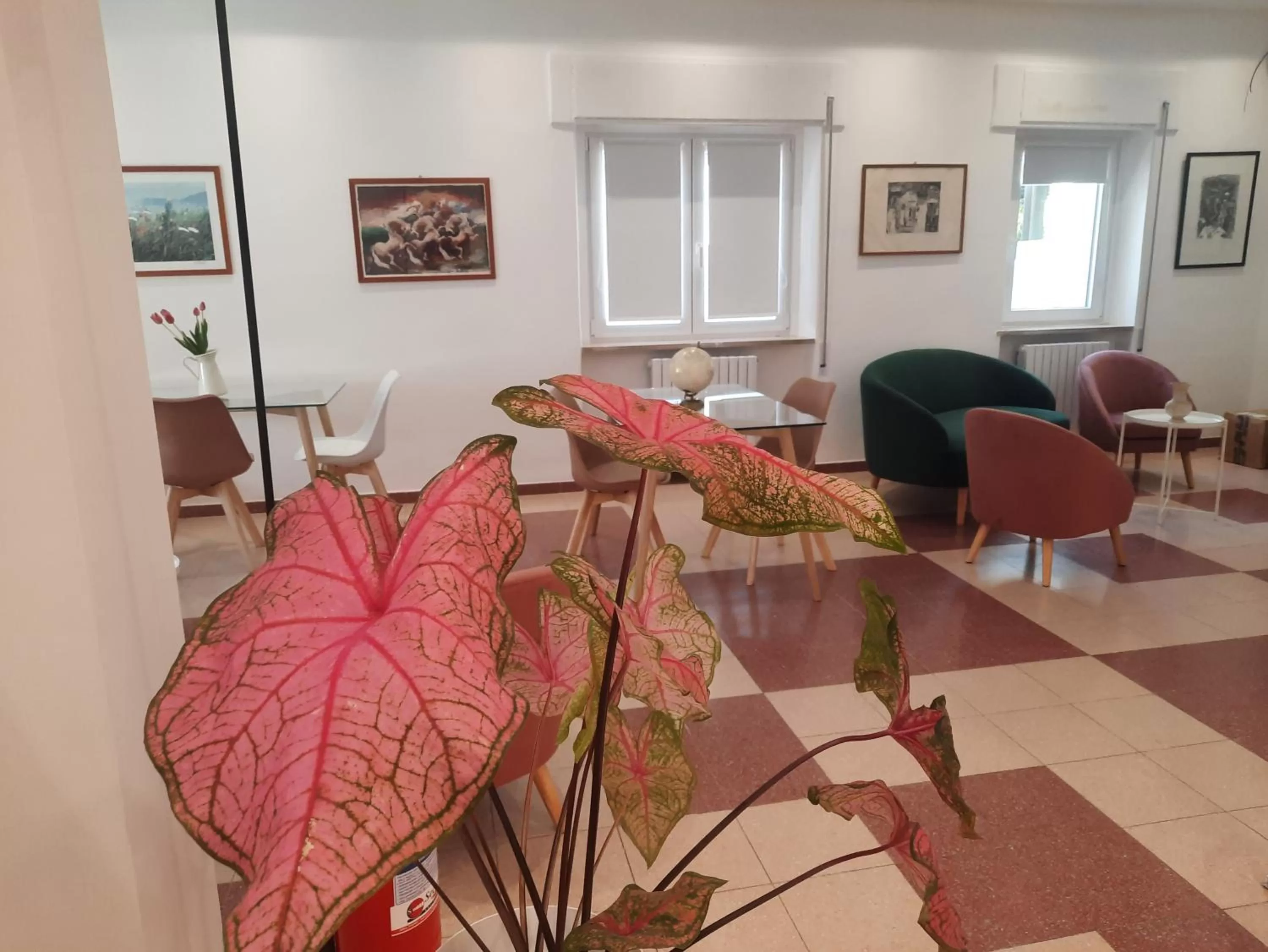 Seating area in Hotel Porta Rivera