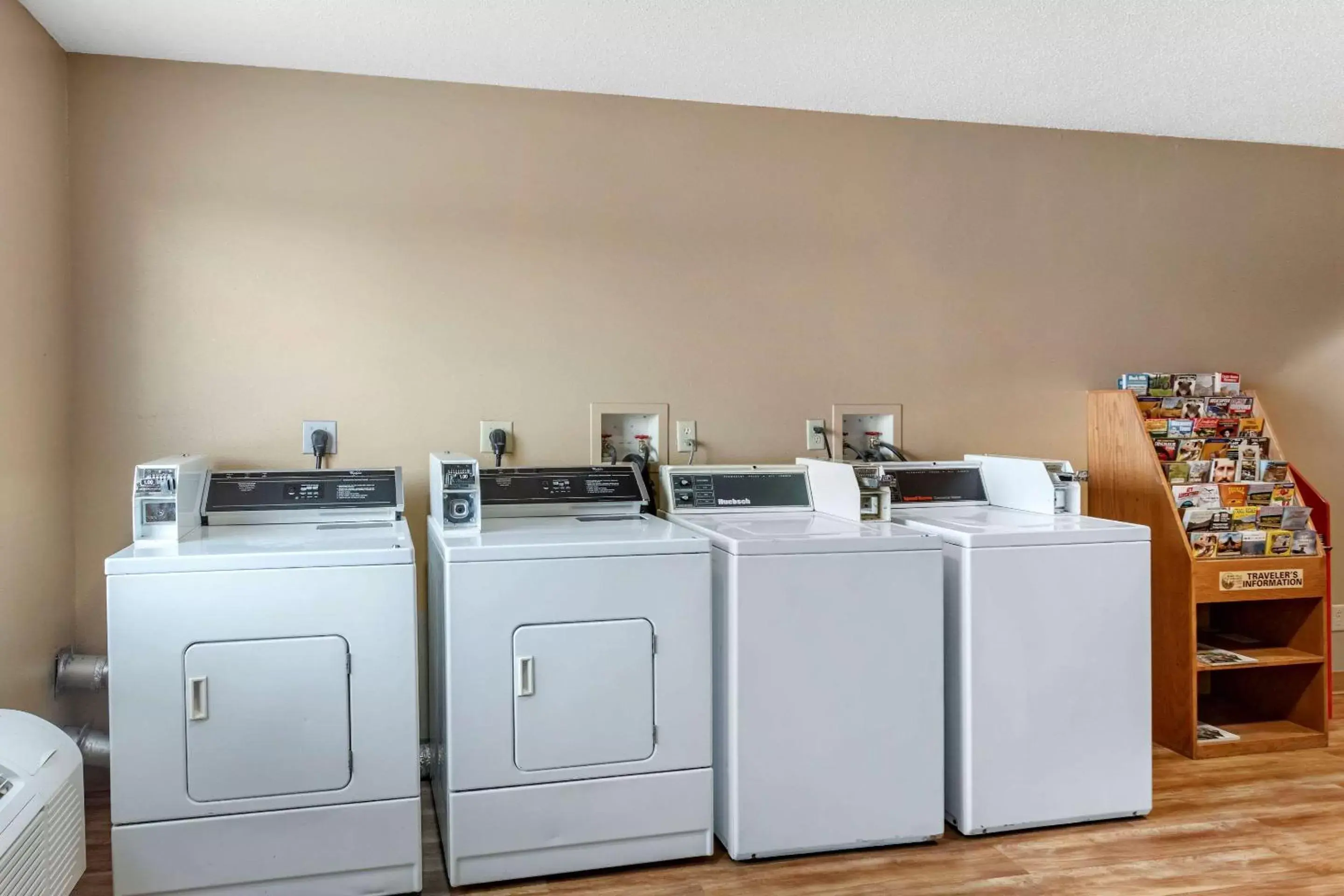 Other, Kitchen/Kitchenette in Econo Lodge Belle Fourche