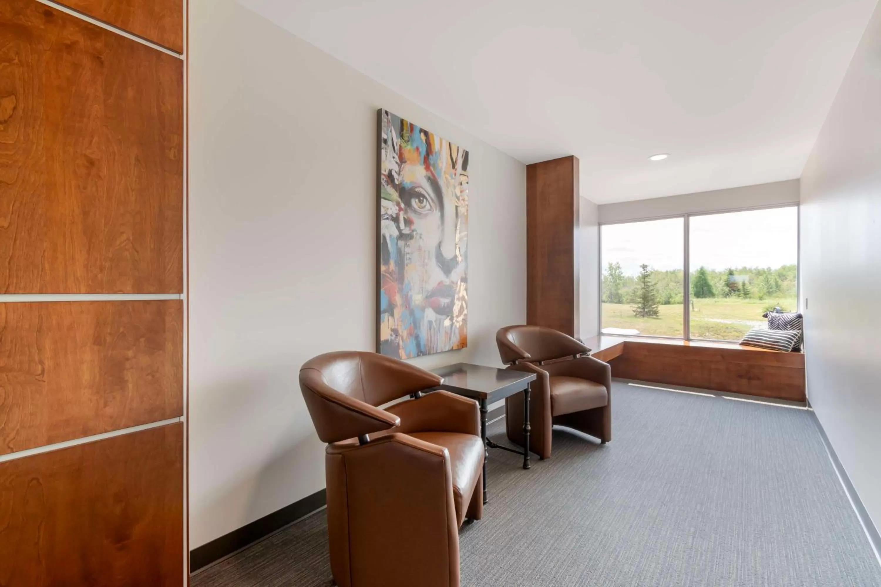 Property building in Villa Inn & Suites - SureStay Collection by Best Western