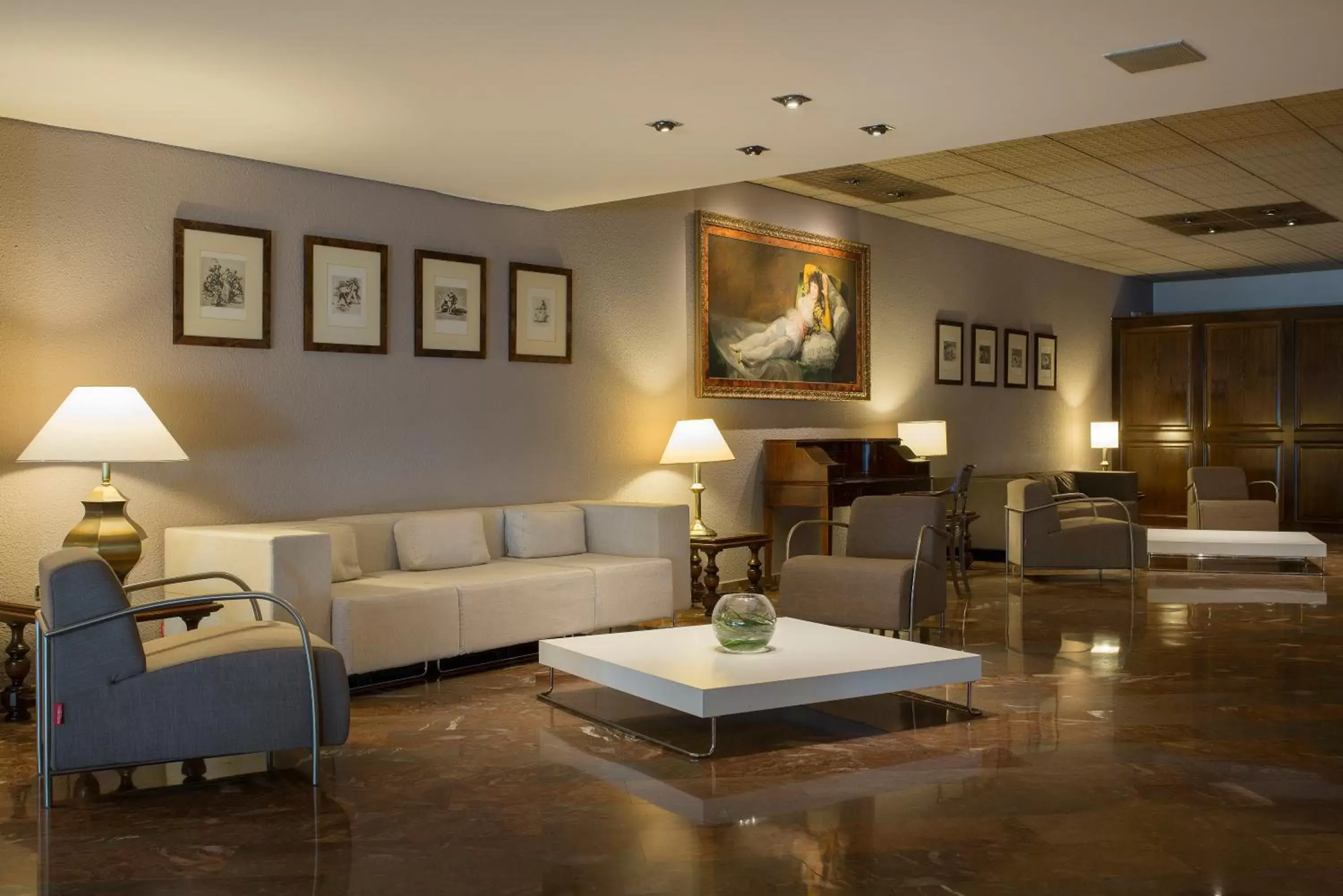 Lounge or bar, Bed in Hotel Goya Lounge or bar, Bed in Hotel Goya