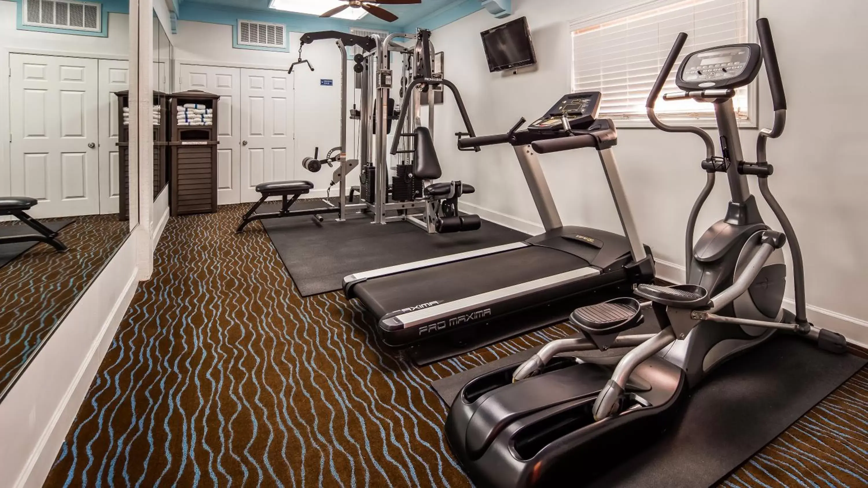 Fitness centre/facilities, Fitness Center/Facilities in Motel 6 Dallas TX Downtown
