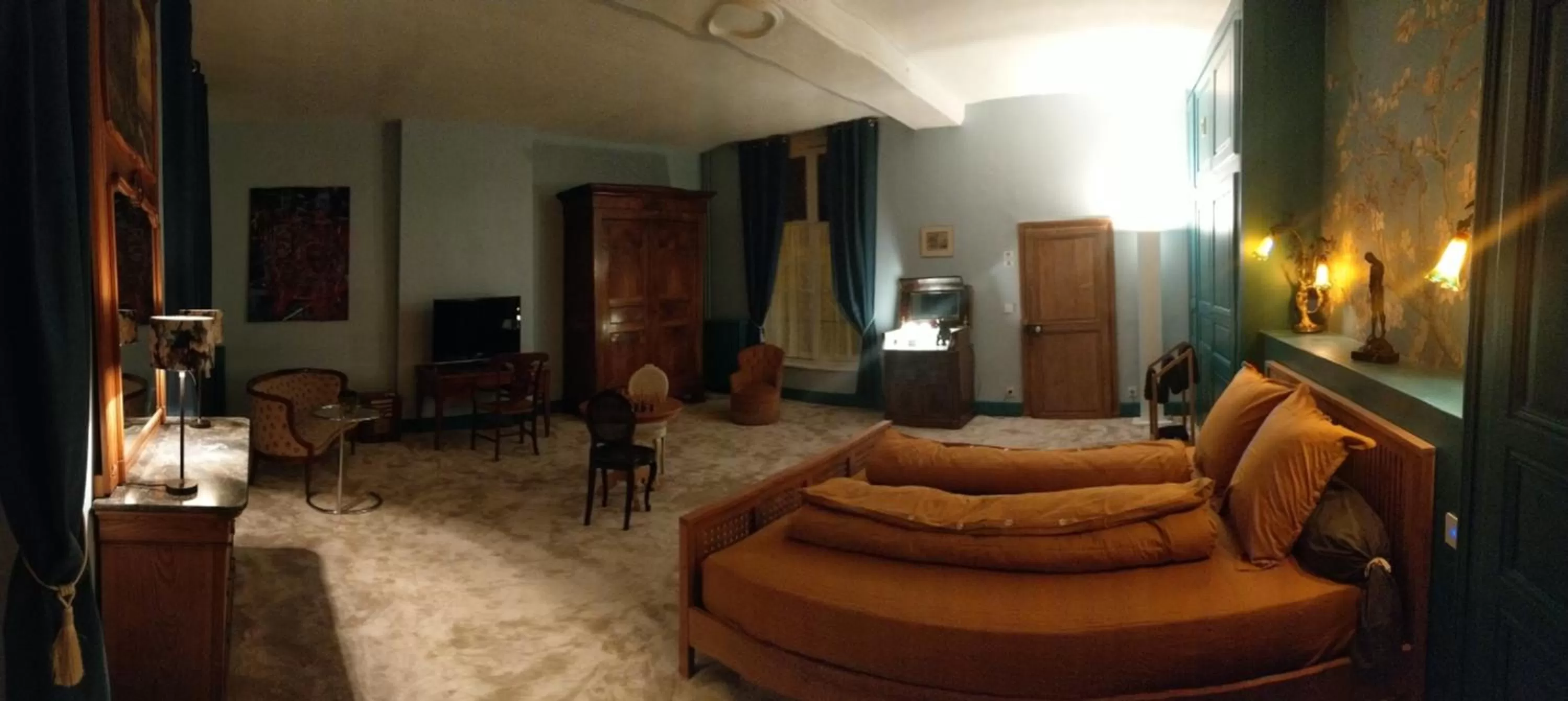 Bedroom, Seating Area in Le Grand Barrois