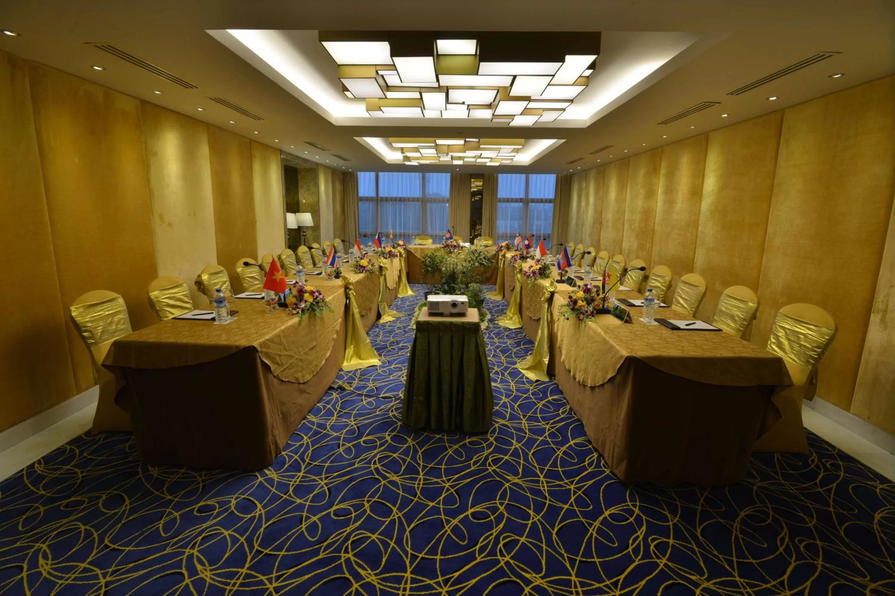 Meeting/conference room in Best Western Chinatown Hotel