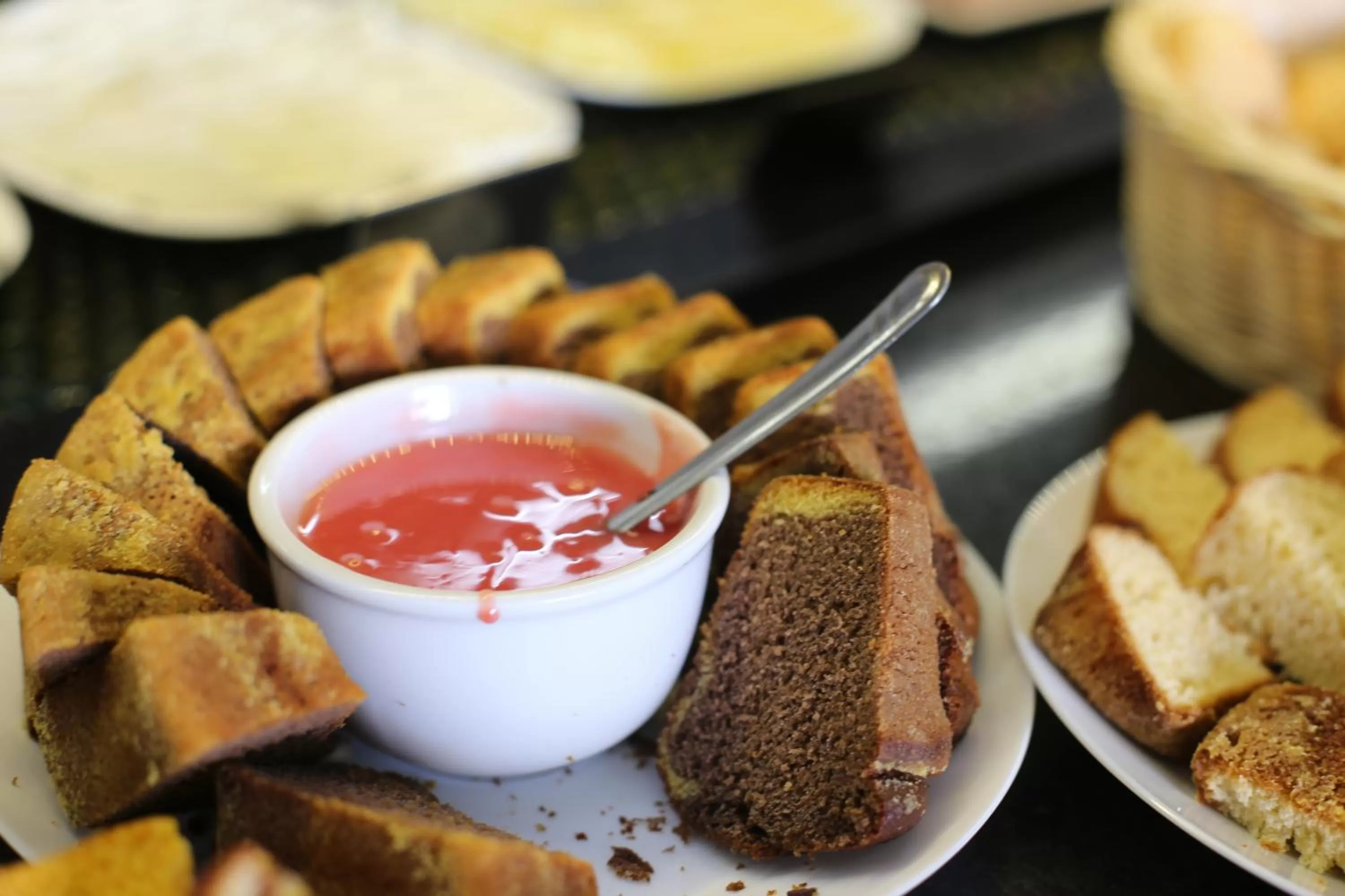 Continental breakfast in Stop Inn Antonio Carlos