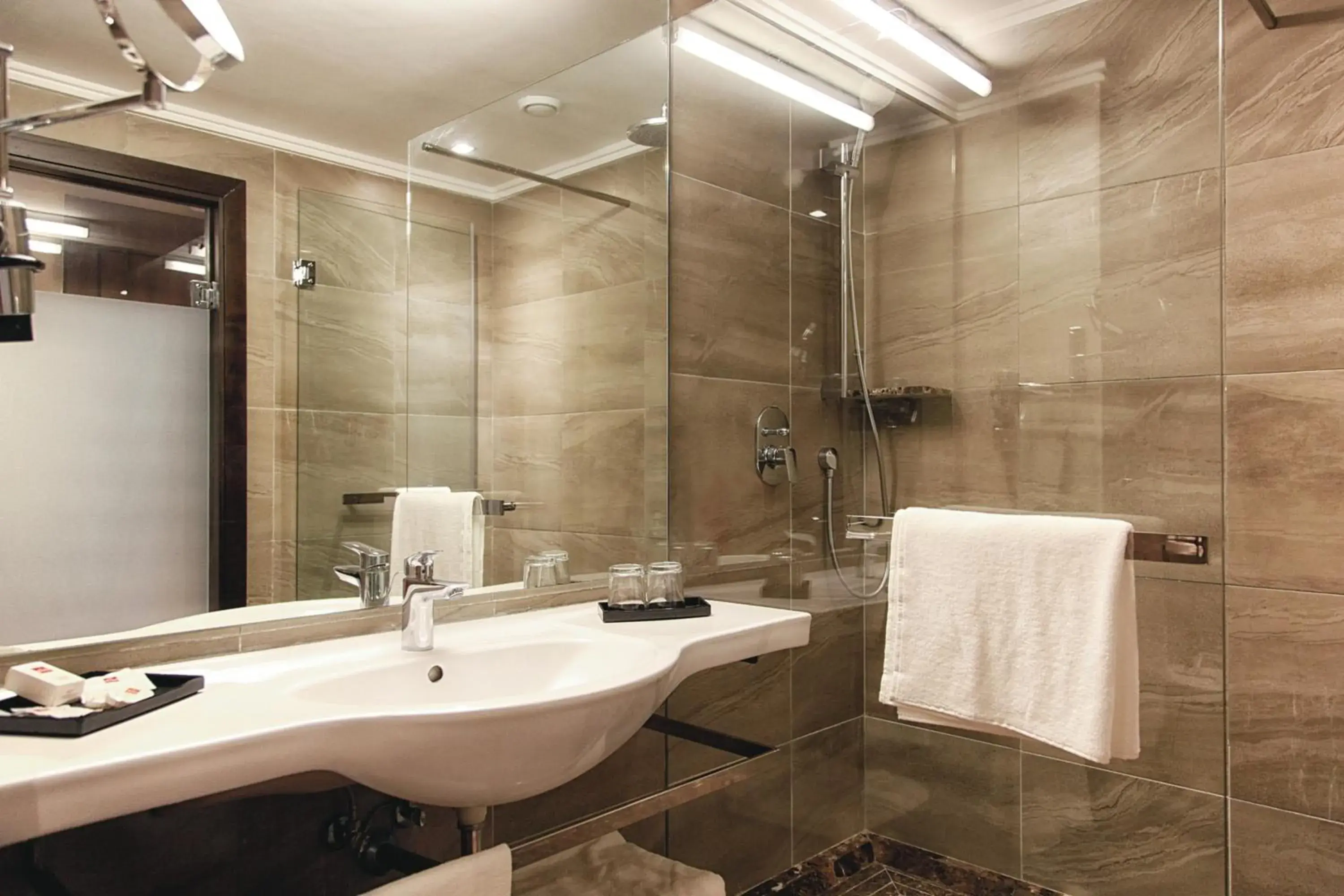 Shower, Bathroom in Riu Tikida Dunas - All Inclusive