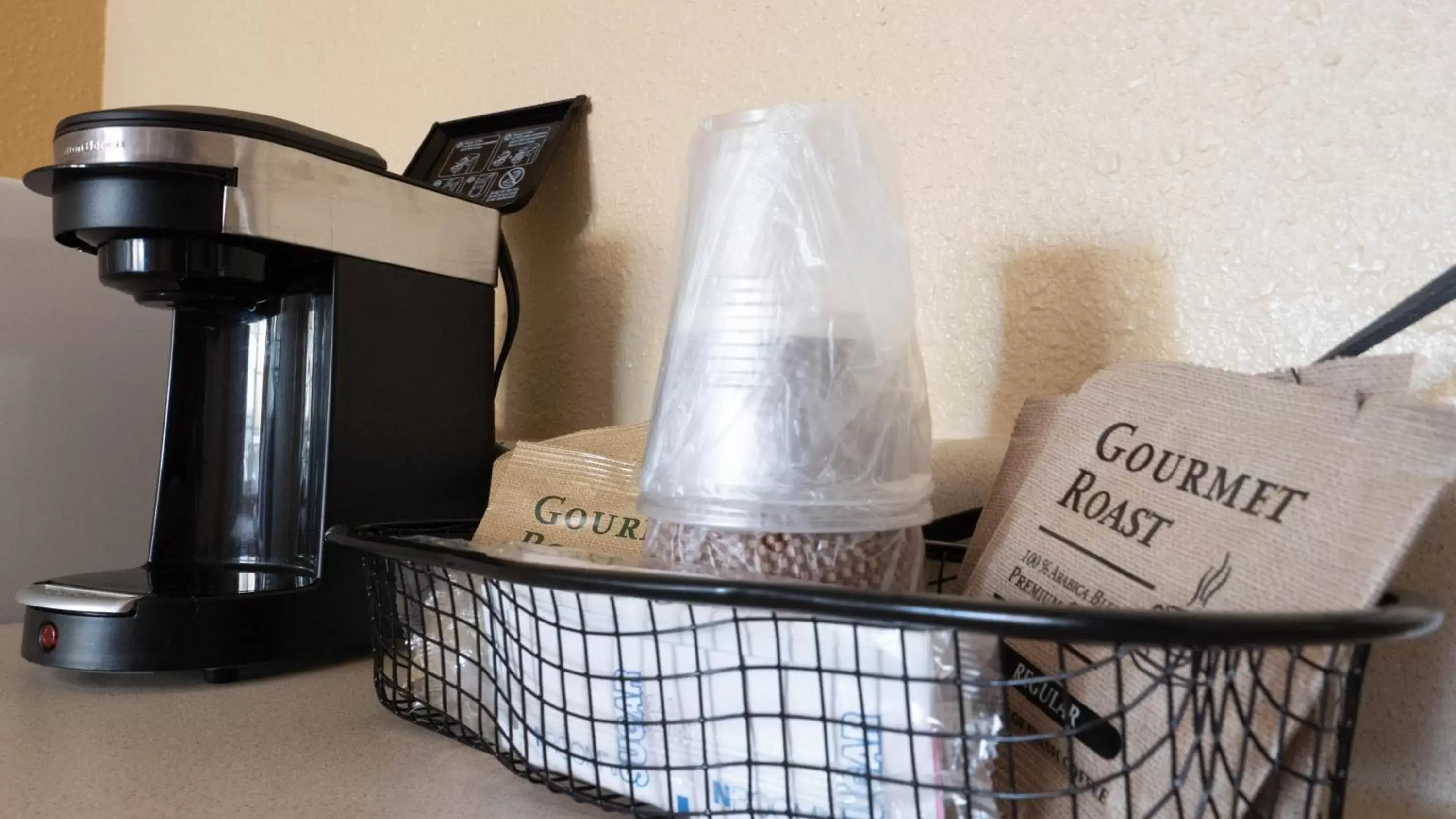 Coffee/tea facilities in Galaxie Motel