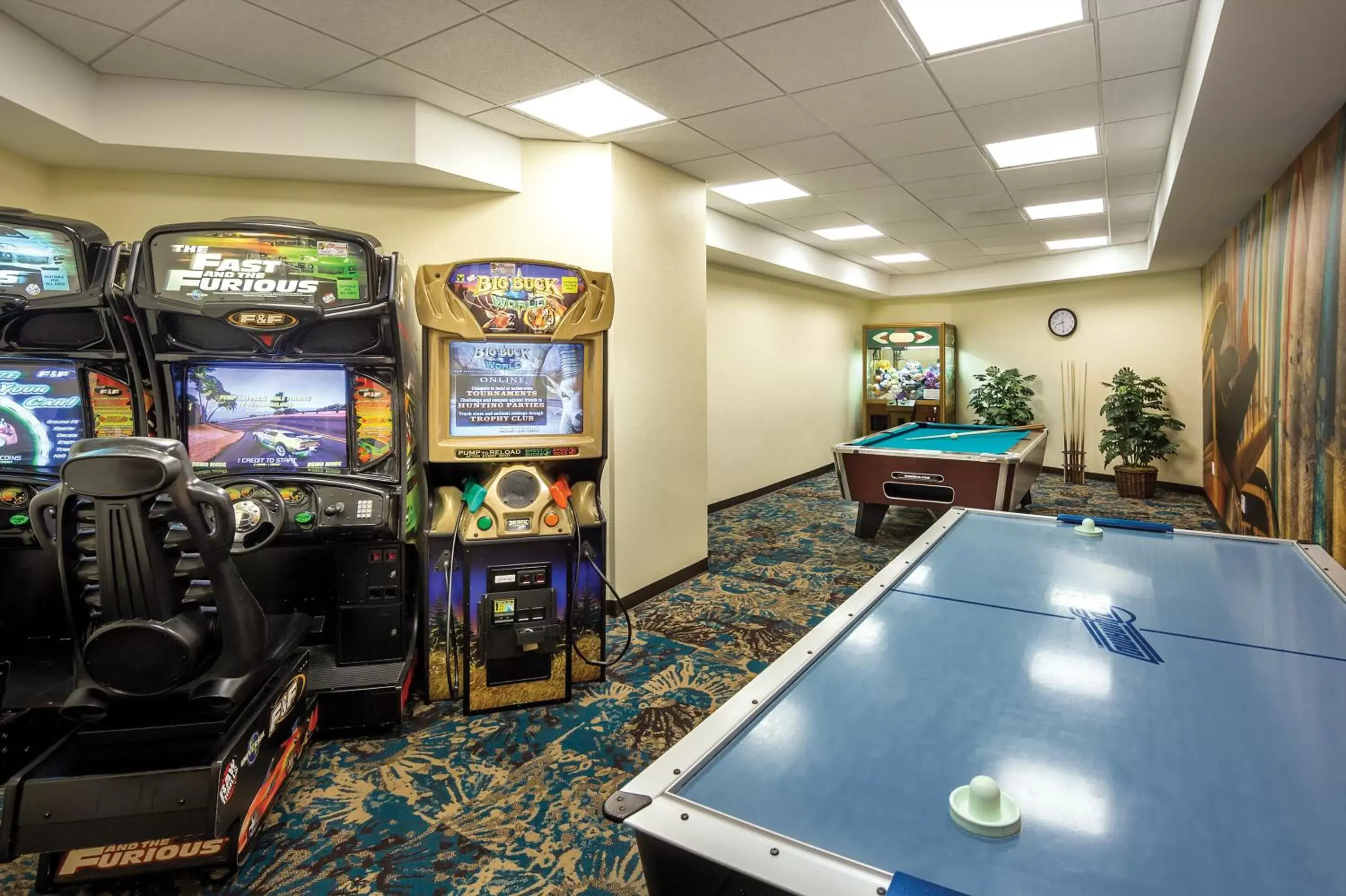 Game Room, Casino in Club Wyndham Oceanside Pier Resort