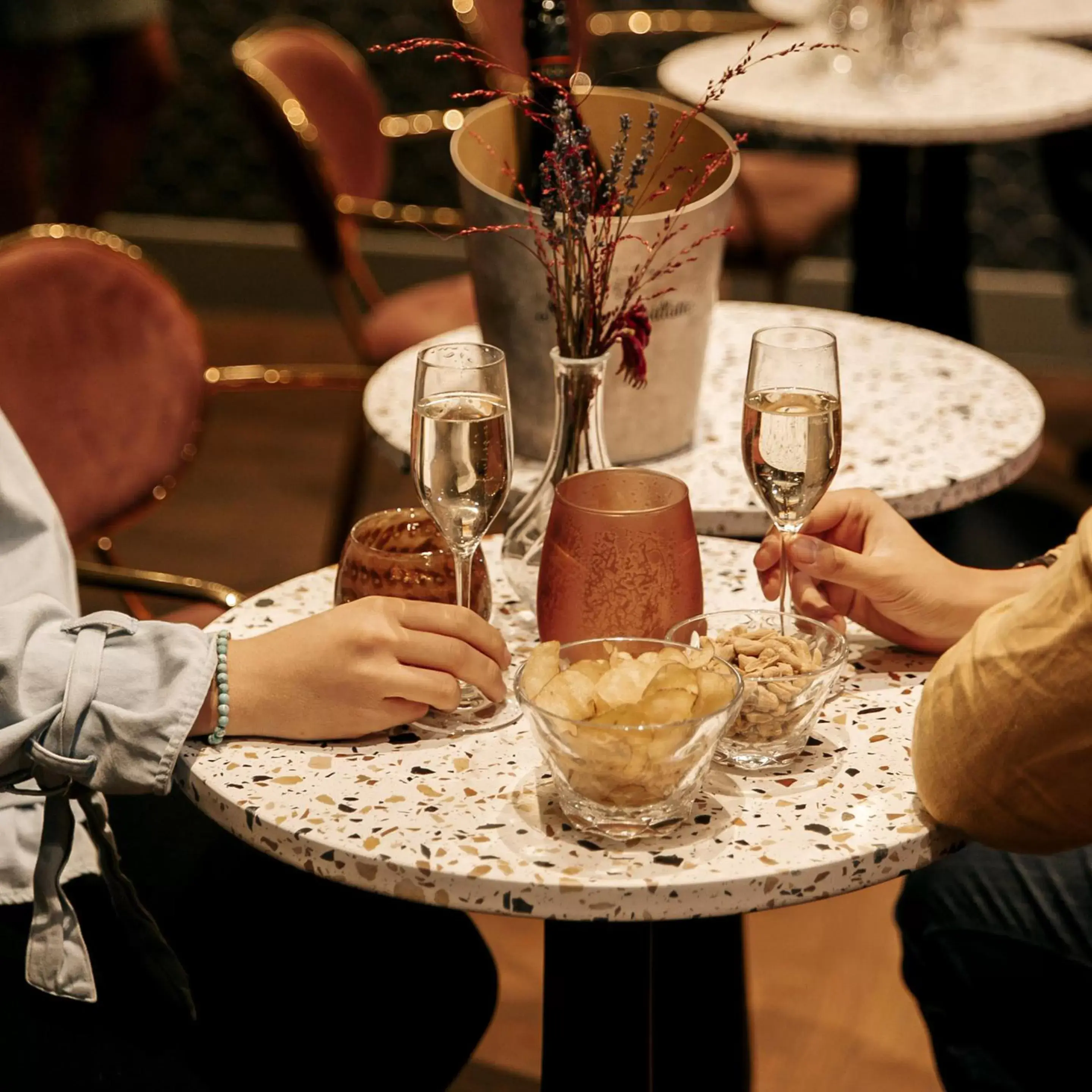 Lounge or bar in Hotel Hasselbacken Lounge or bar in Hotel Hasselbacken