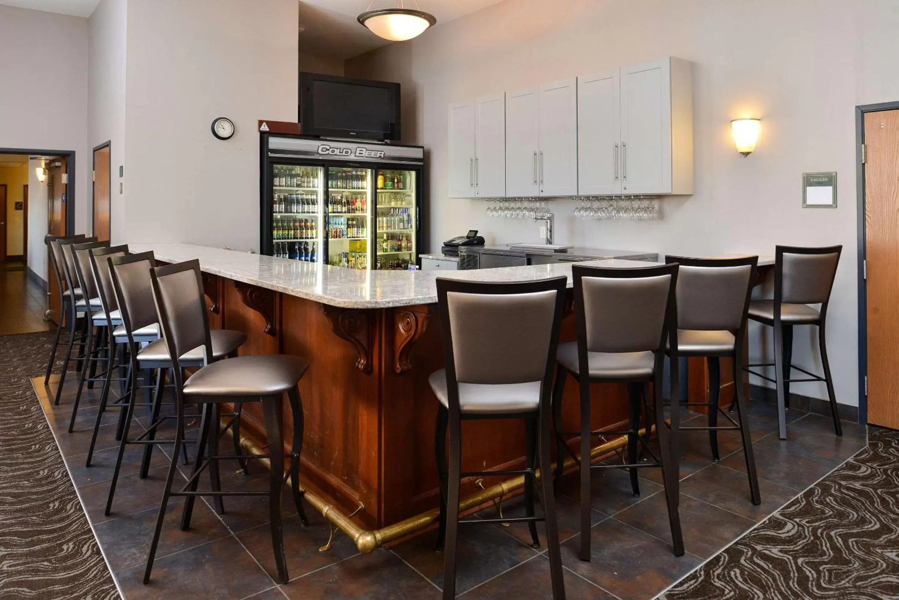 Lounge or bar, Lounge/Bar in Comfort Inn & Suites DeForest