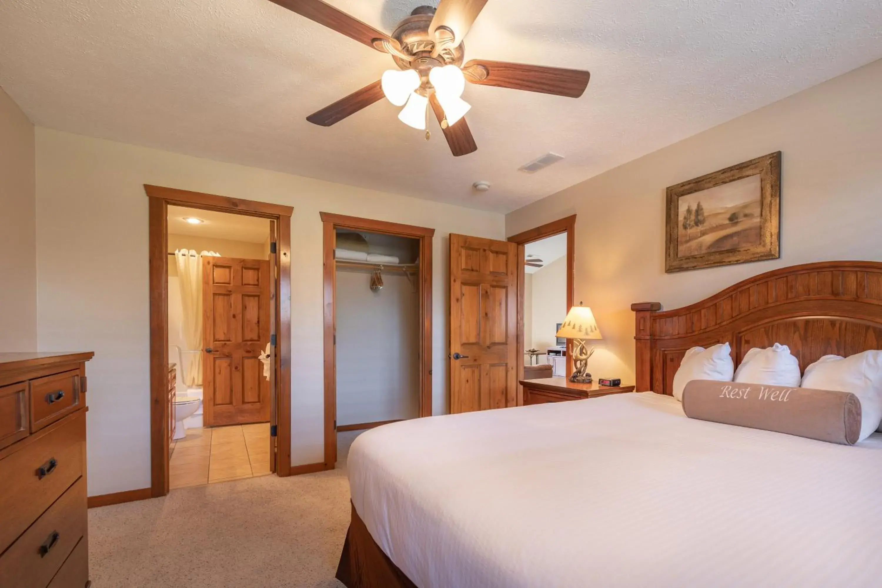 Bedroom, Bed in The Lodges at Table Rock by Capital Vacations