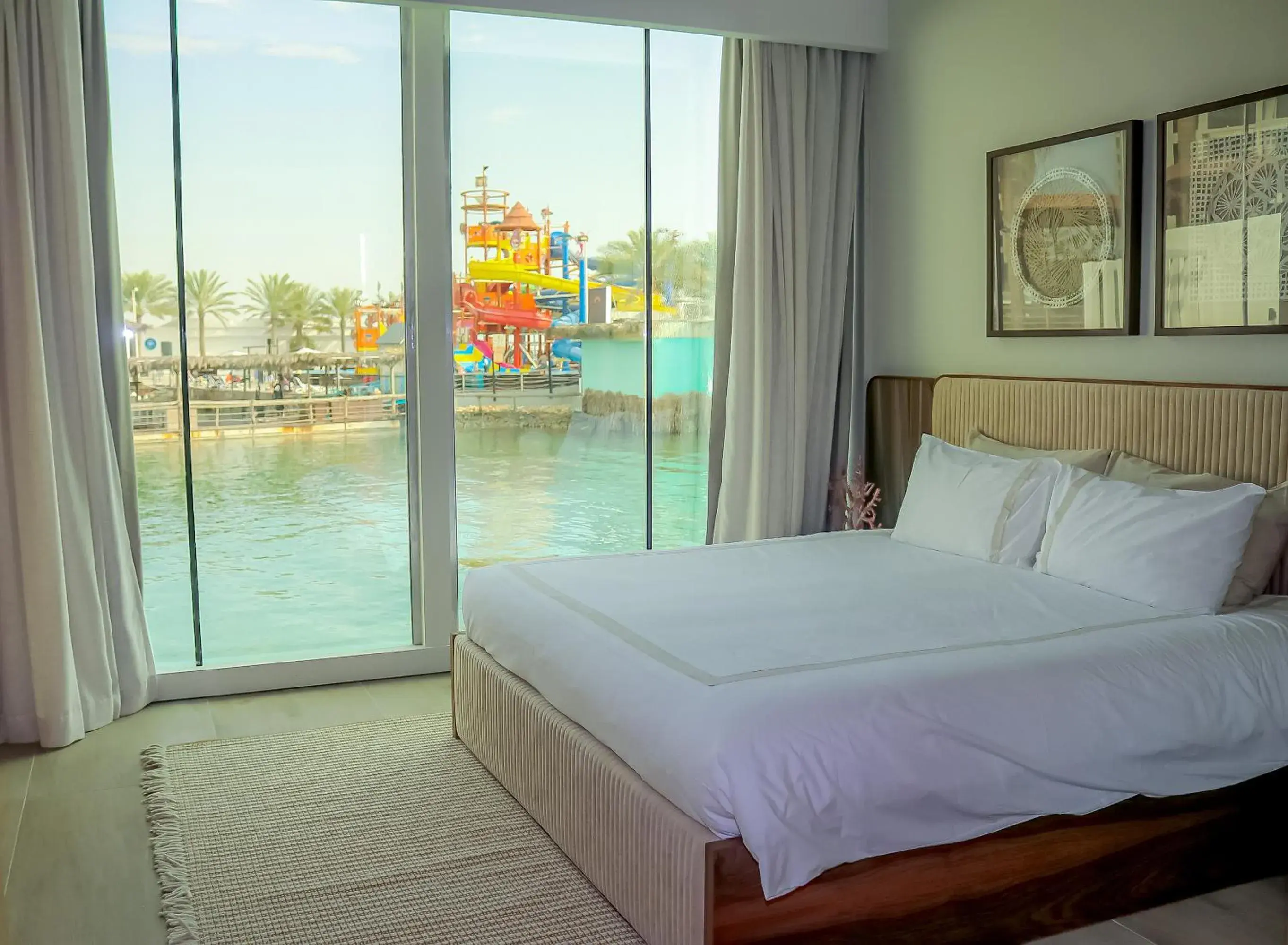 Bedroom, Bed in Lagoona Beach Luxury Resort And Spa